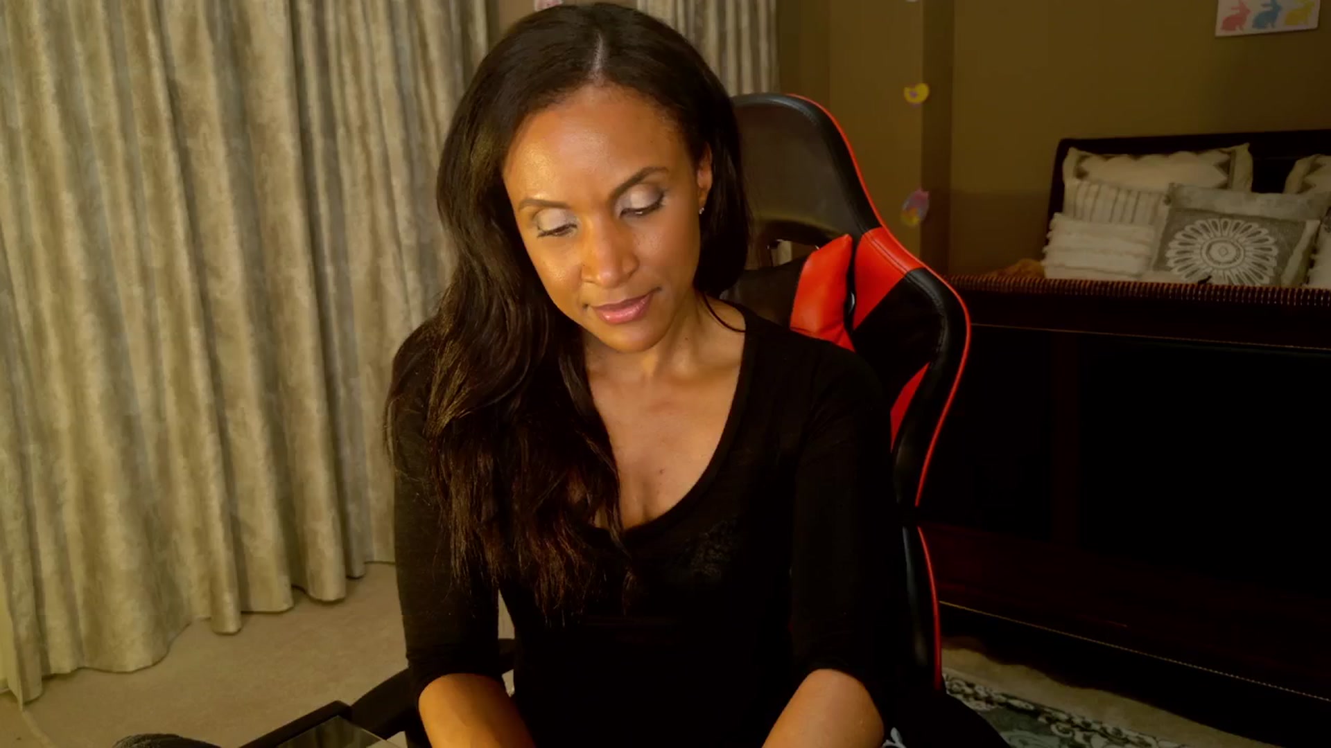 Gallery image thumbnail from Ms_WnWBdayMth's myfreecams stream on, 04/05/2025, 24:45 image 1 of 20