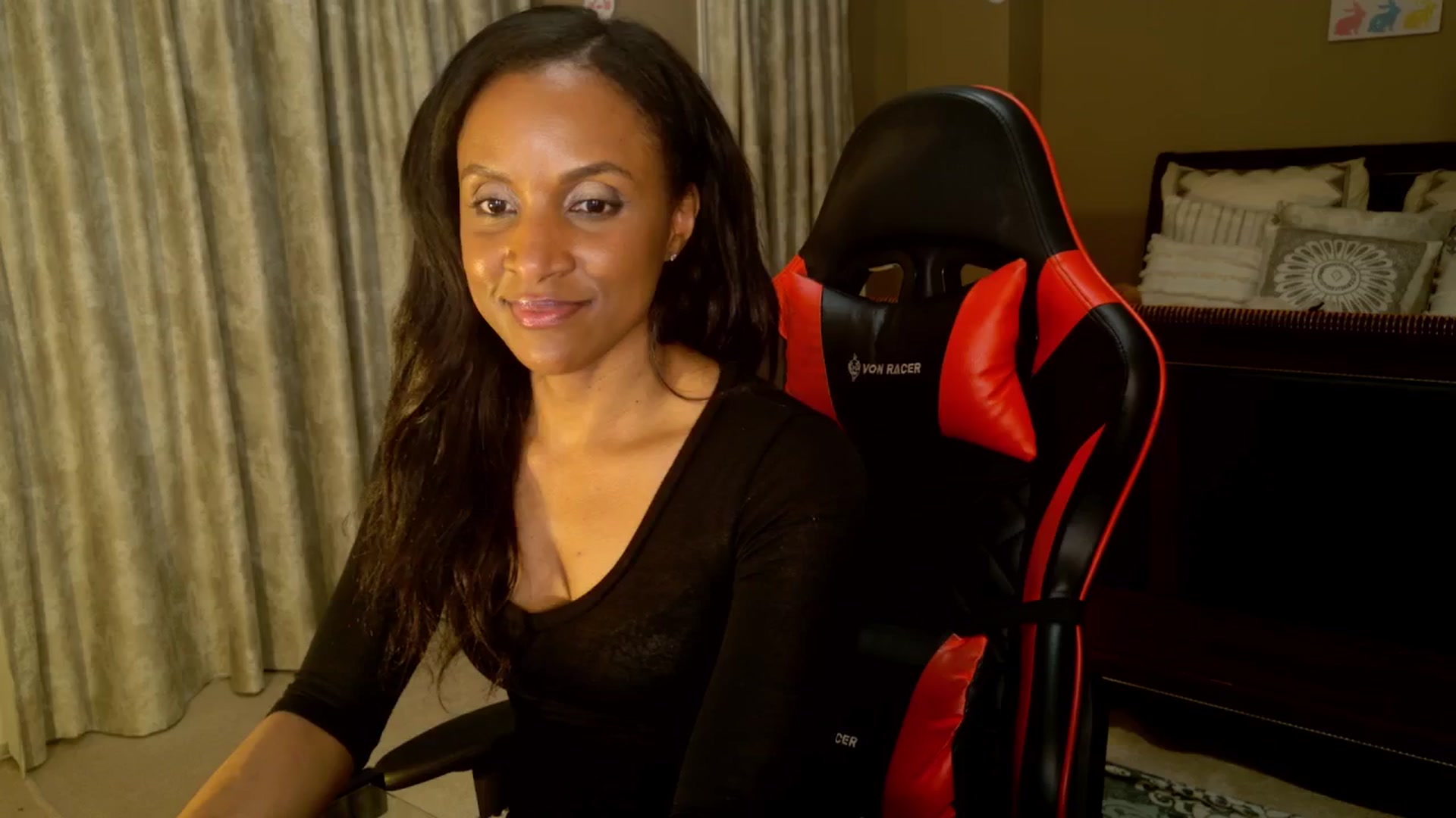 Gallery image thumbnail from Ms_WnWBdayMth's myfreecams stream on, 04/05/2025, 24:45 image 4 of 20
