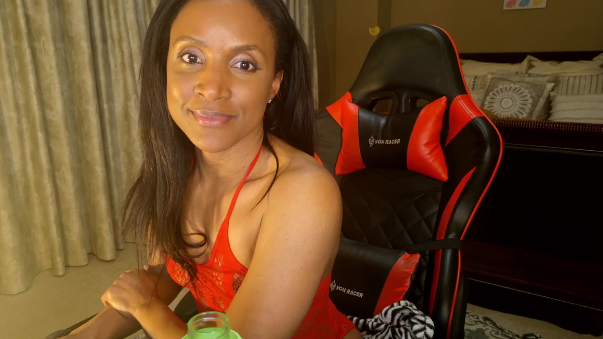 Gallery image thumbnail from Ms_WnWBdayMth's myfreecams stream on, 04/06/2025, 09:00 image 6 of 20