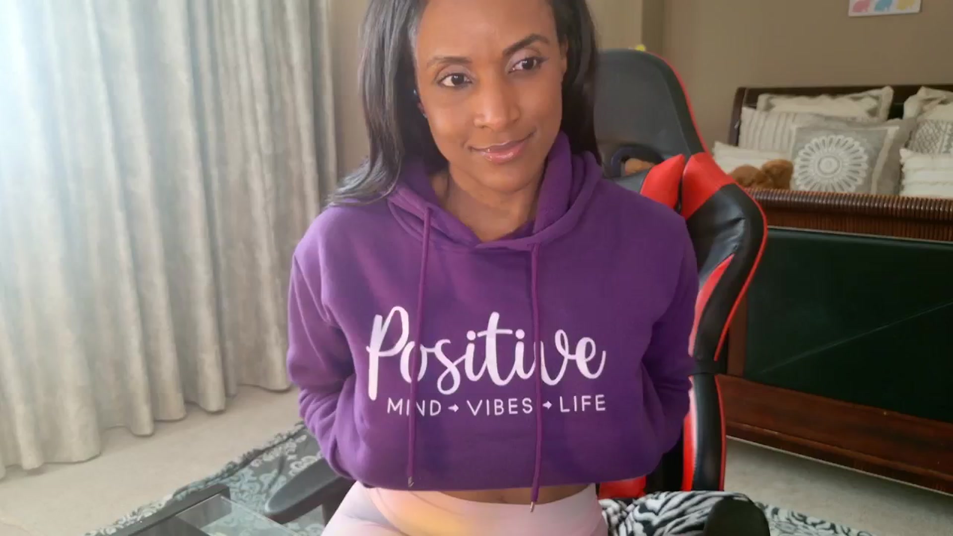 Gallery image thumbnail from Ms_WnWBdayMth's myfreecams stream on, 04/06/2025, 22:07 image 13 of 20