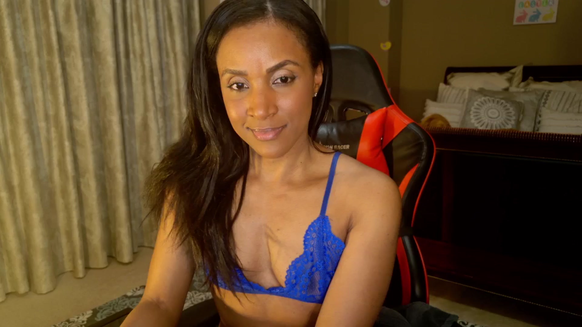 Gallery image thumbnail from Ms_WnWBdayMth's myfreecams stream on, 04/09/2025, 03:45 image 5 of 20