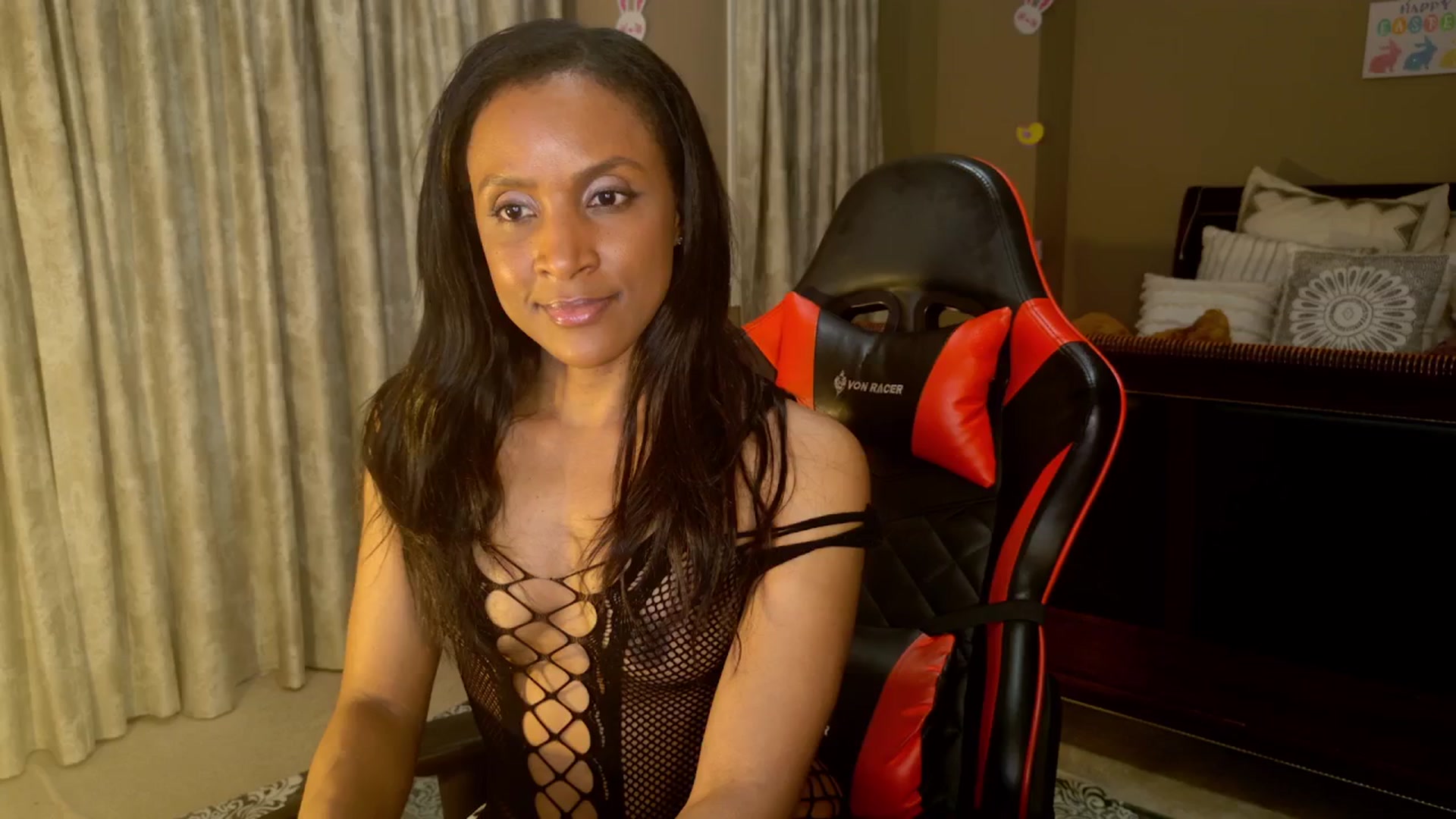 Gallery image thumbnail from Ms_WnWBdayMth's myfreecams stream on, 04/13/2025, 04:50 image 20 of 20