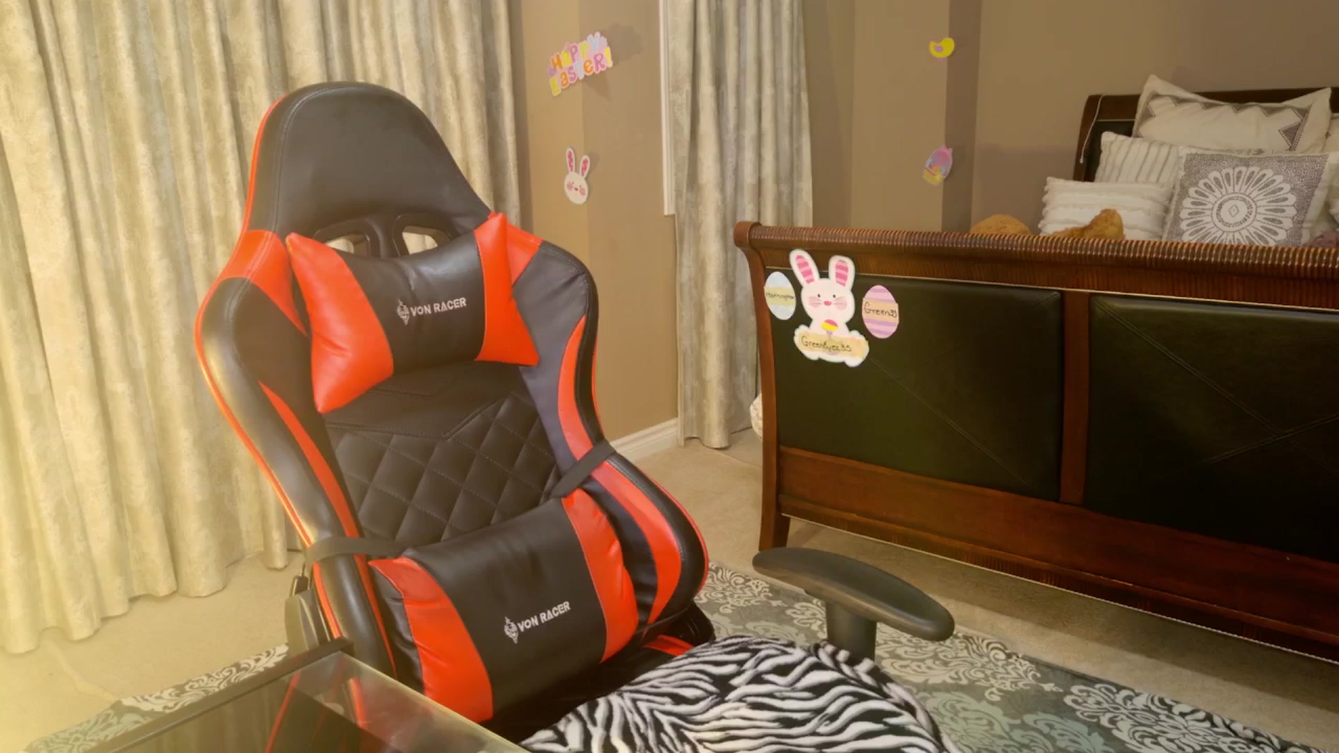 Gallery image thumbnail from Ms_WnWBdayMth's myfreecams stream on, 04/13/2025, 04:50 image 4 of 20