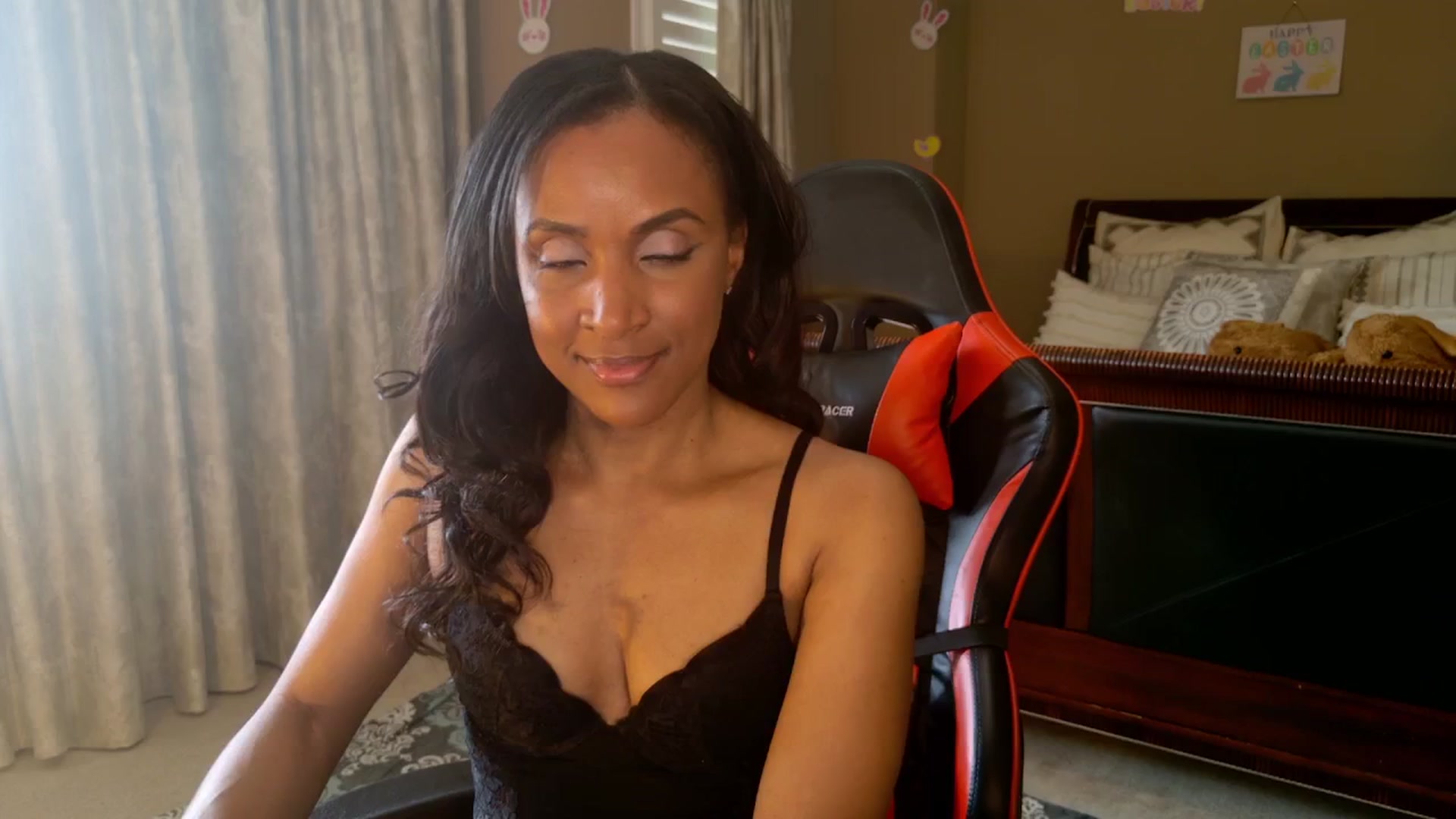 Gallery image thumbnail from Ms_WnWBdayMth's myfreecams stream on, 04/14/2025, 15:46 image 17 of 20