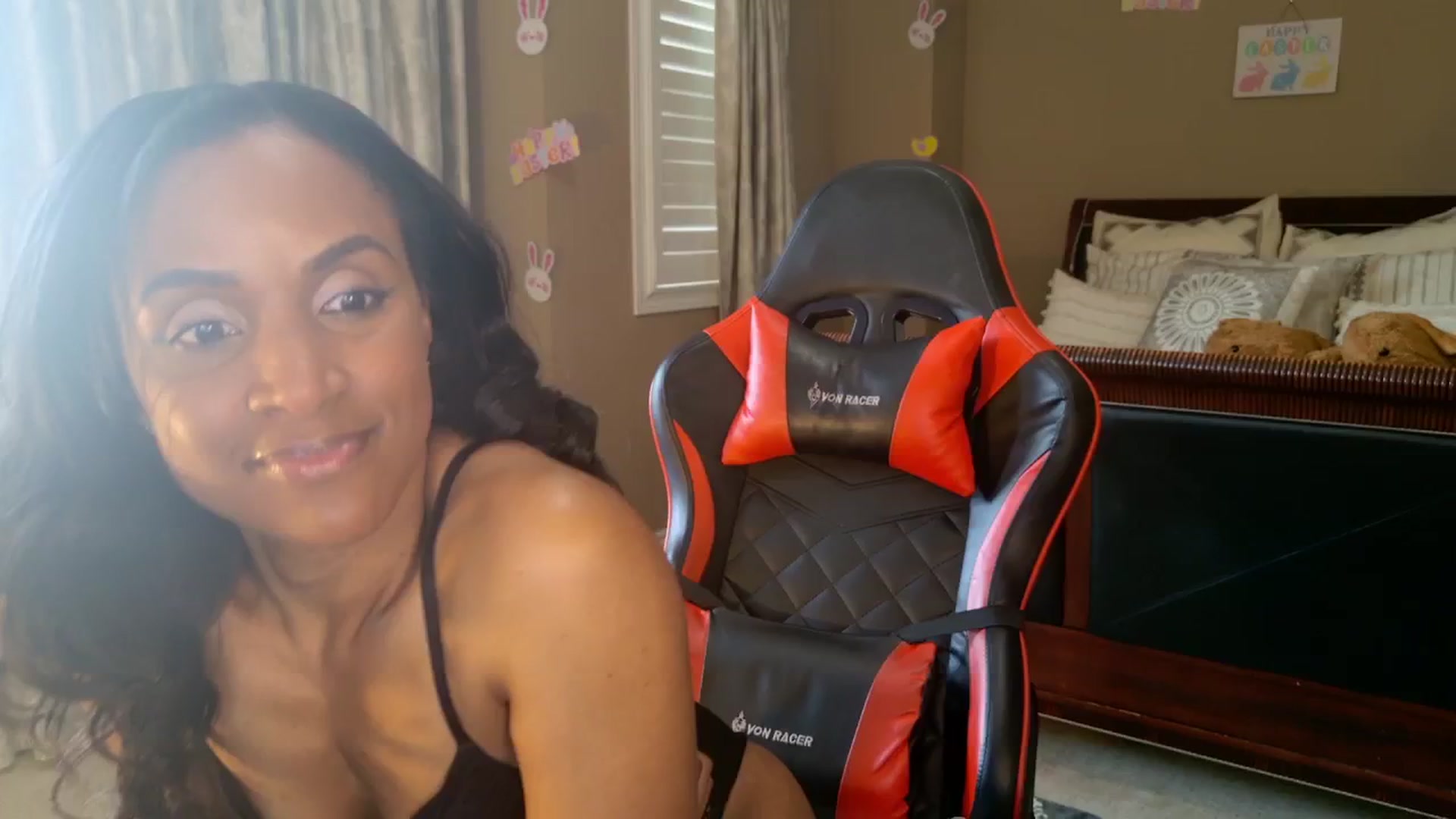 Gallery image thumbnail from Ms_WnWBdayMth's myfreecams stream on, 04/14/2025, 15:46 image 4 of 20