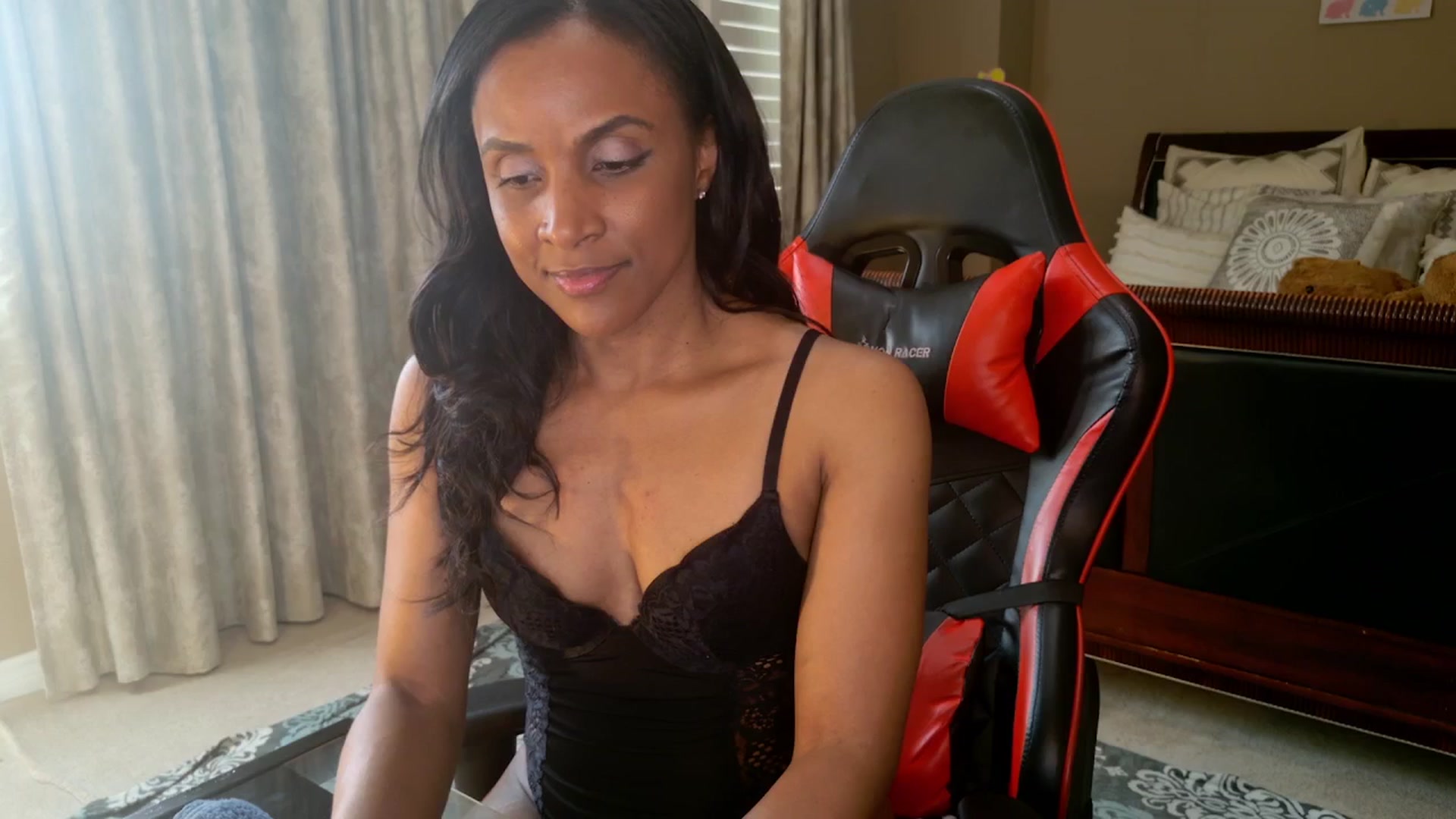 Gallery image thumbnail from Ms_WnWBdayMth's myfreecams stream on, 04/14/2025, 22:59 image 7 of 20