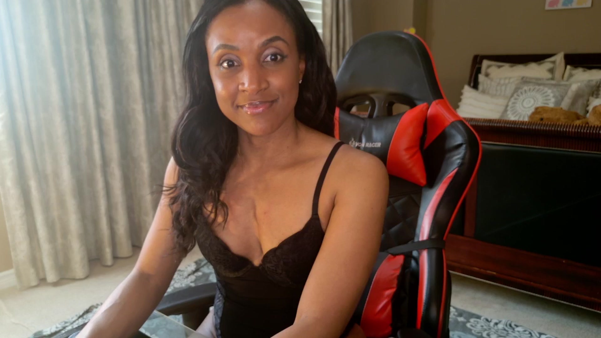 Gallery image thumbnail from Ms_WnWBdayMth's myfreecams stream on, 04/14/2025, 22:59 image 3 of 20
