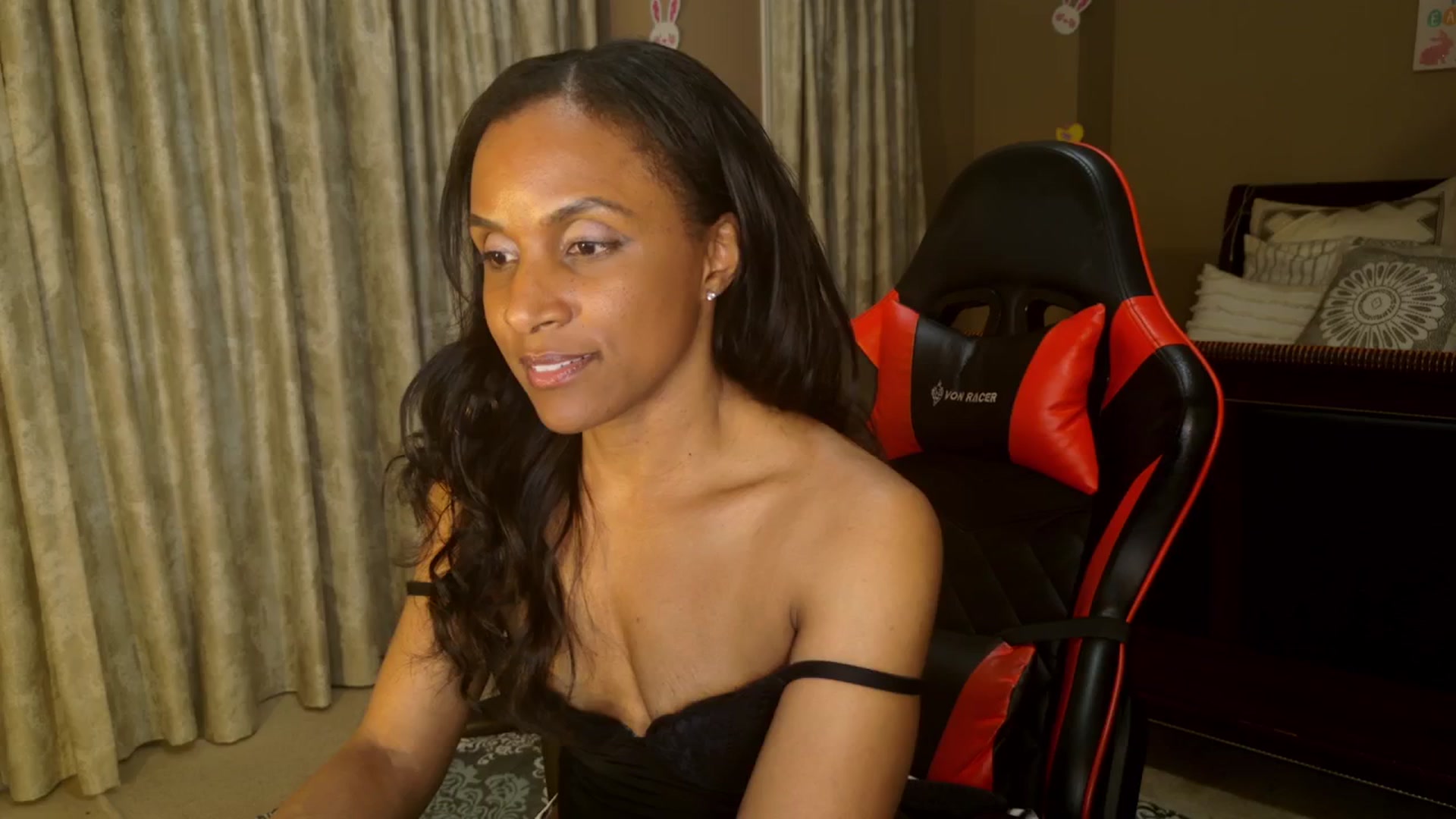 Gallery image thumbnail from Ms_WnWBdayMth's myfreecams stream on, 04/15/2025, 02:06 image 4 of 20