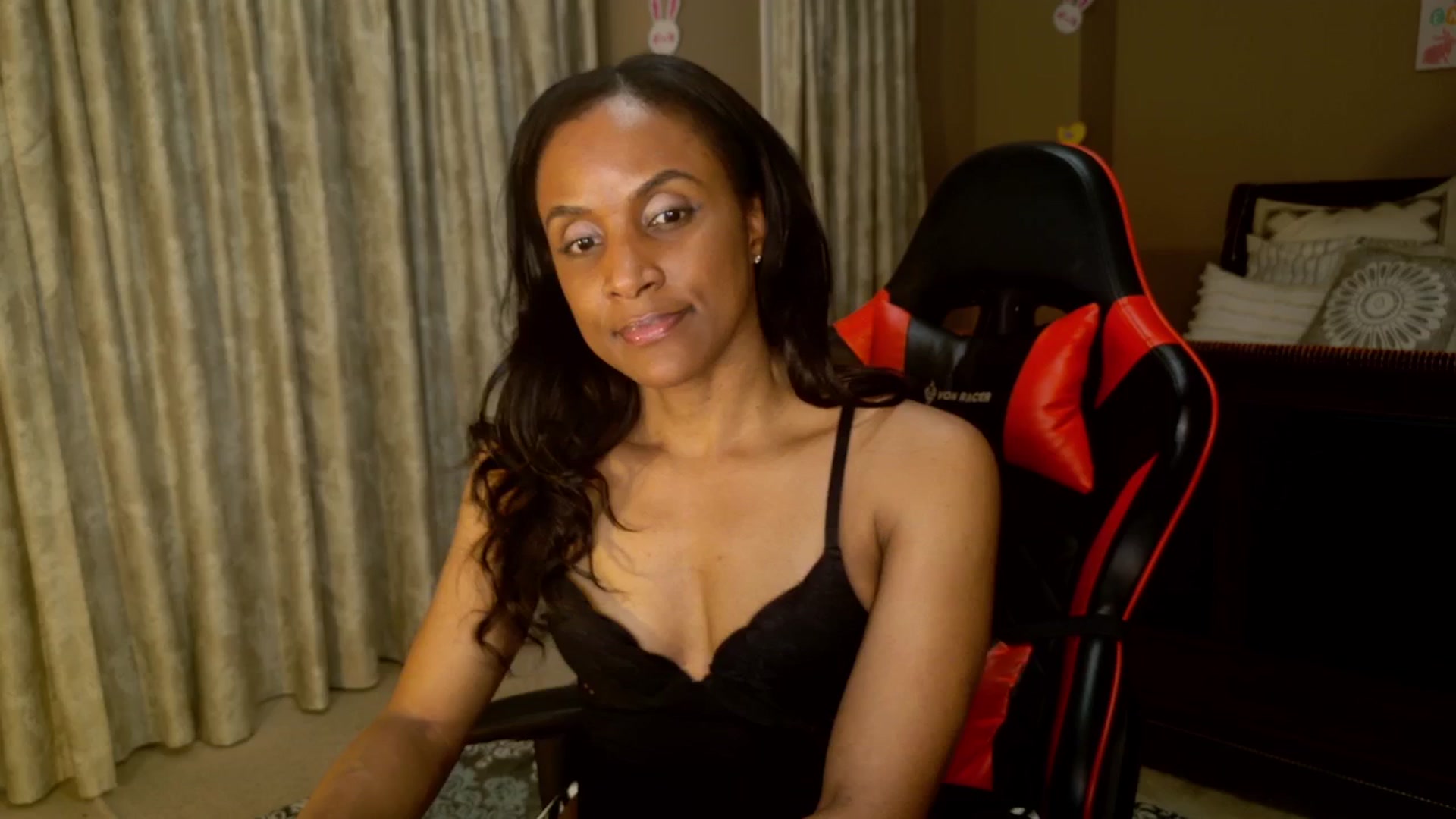 Gallery image thumbnail from Ms_WnWBdayMth's myfreecams stream on, 04/15/2025, 02:06 image 7 of 20
