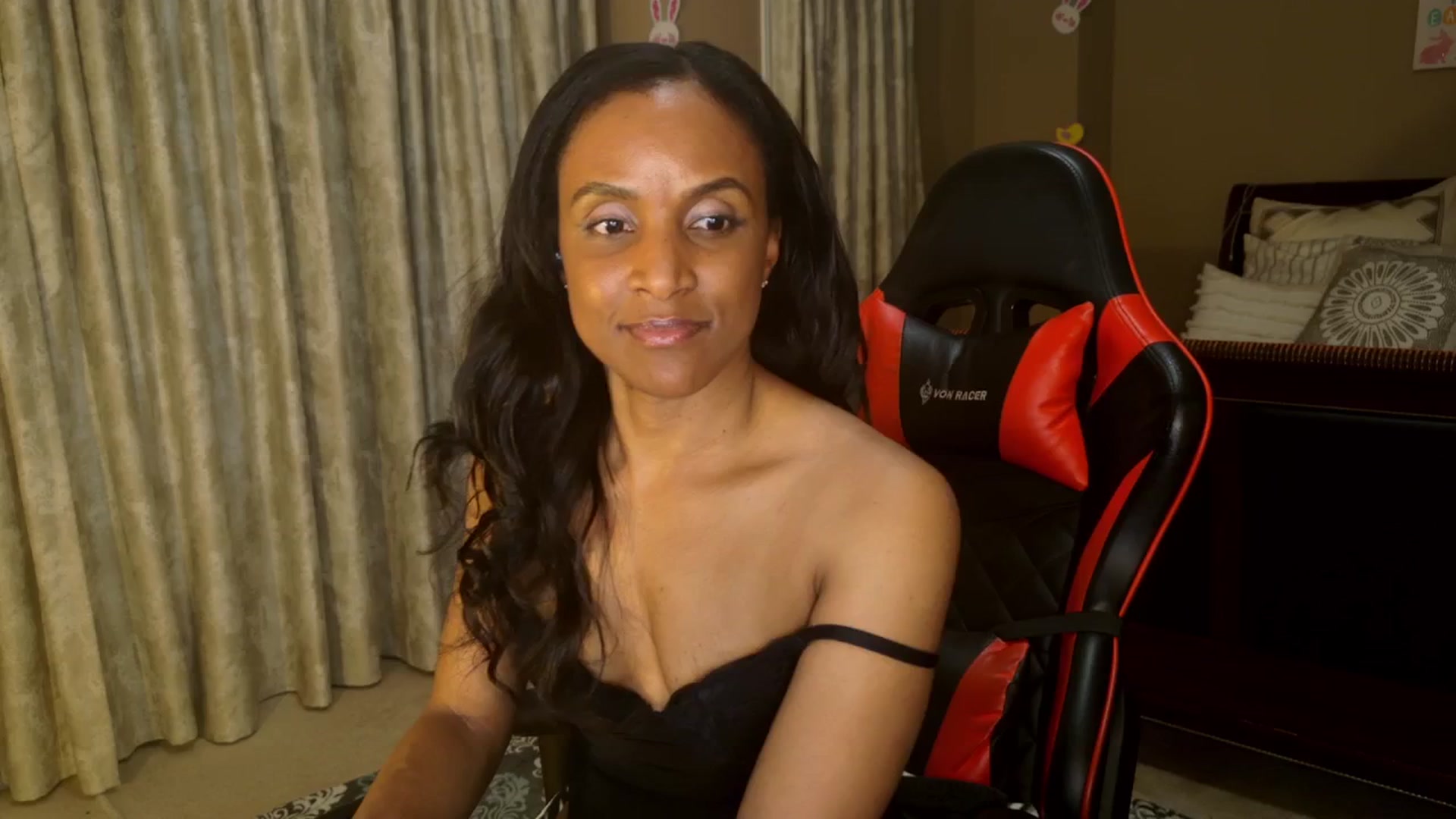 Gallery image thumbnail from Ms_WnWBdayMth's myfreecams stream on, 04/15/2025, 02:06 image 3 of 20