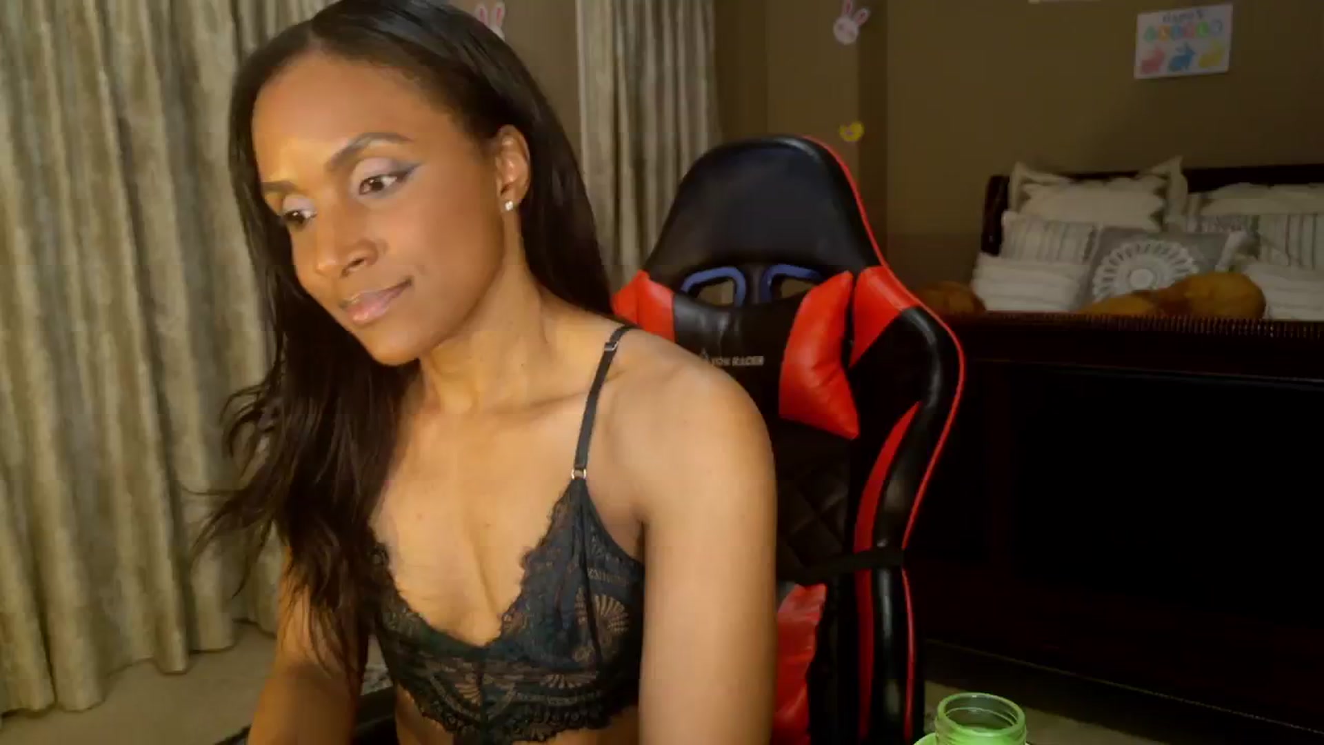 Gallery image thumbnail from Ms_WnWBdayMth's myfreecams stream on, 04/17/2025, 02:37 image 6 of 20