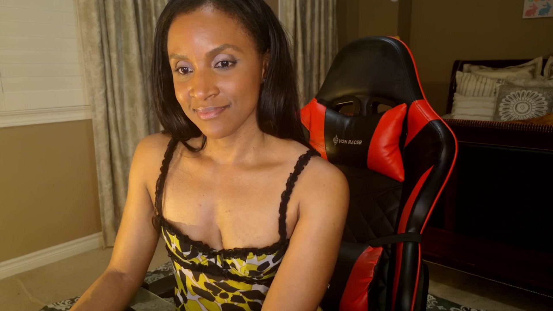 Gallery image thumbnail from Ms_WnWBdayMth's myfreecams stream on, 04/18/2025, 06:05 image 8 of 20