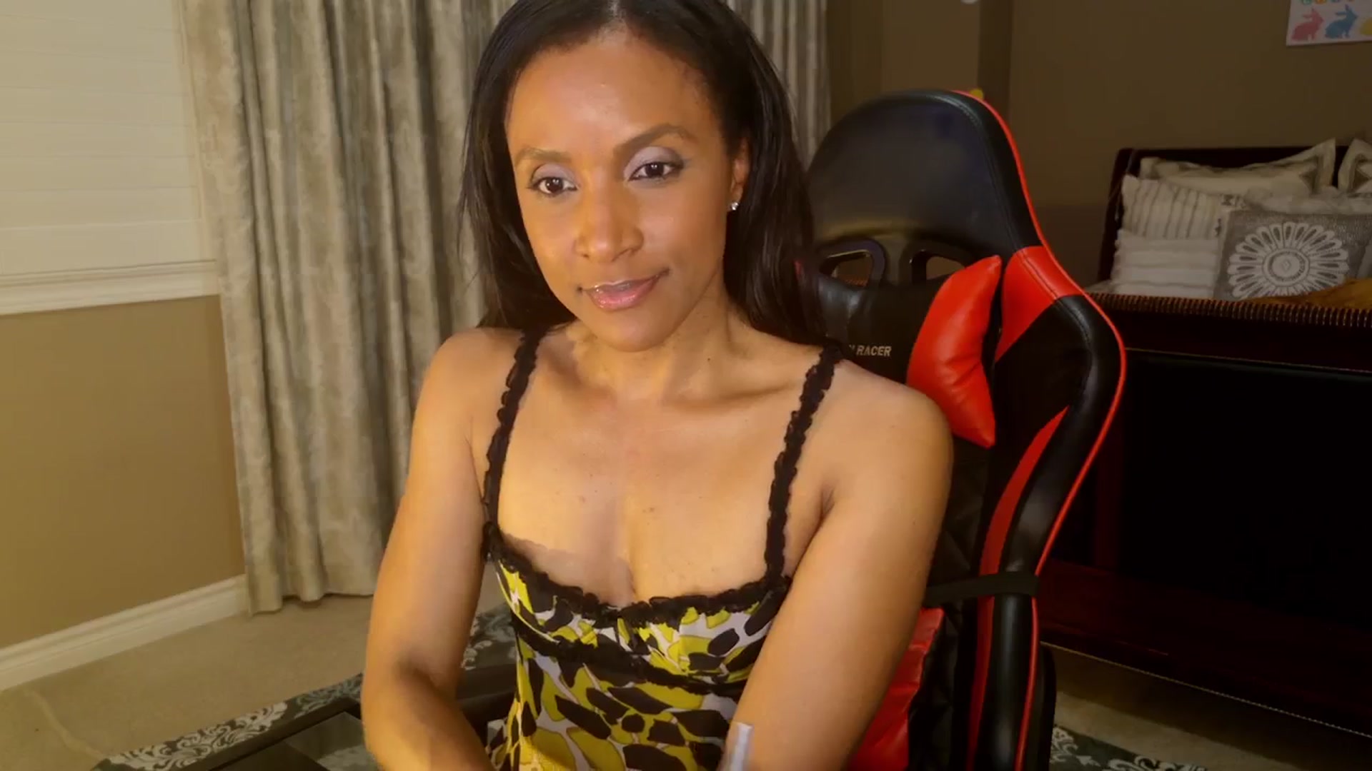 Gallery image thumbnail from Ms_WnWBdayMth's myfreecams stream on, 04/18/2025, 06:05 image 5 of 20
