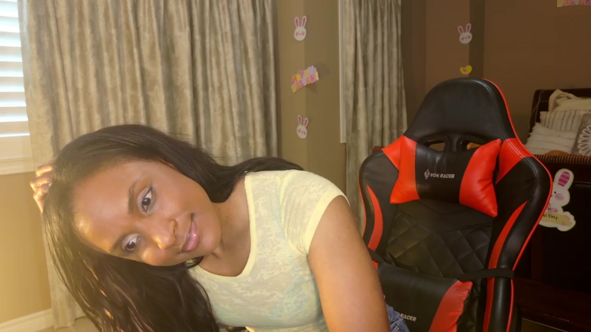 Gallery image thumbnail from Ms_WnWBdayMth's myfreecams stream on, 04/19/2025, 23:31 image 20 of 20