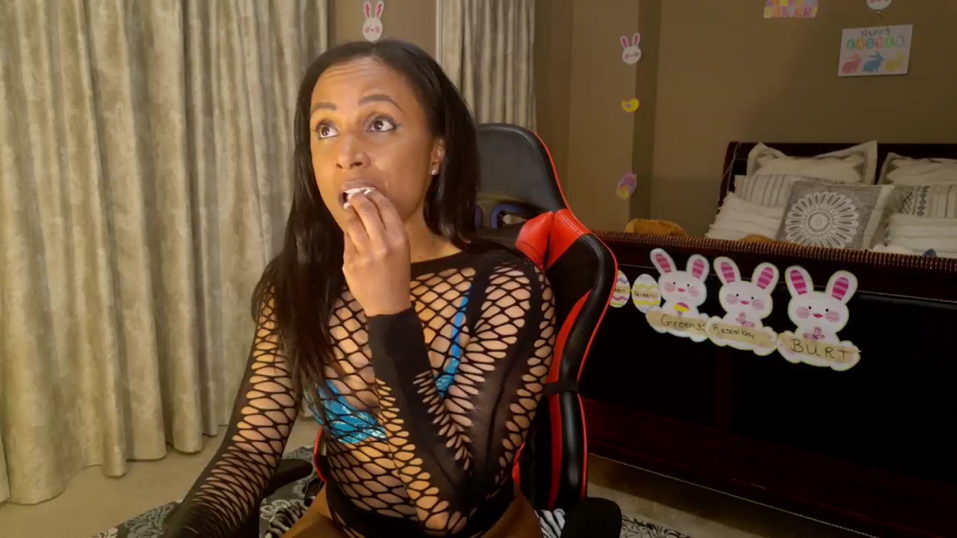 Gallery image thumbnail from Ms_WnWBdayMth's myfreecams stream on, 04/20/2025, 02:38 image 12 of 20