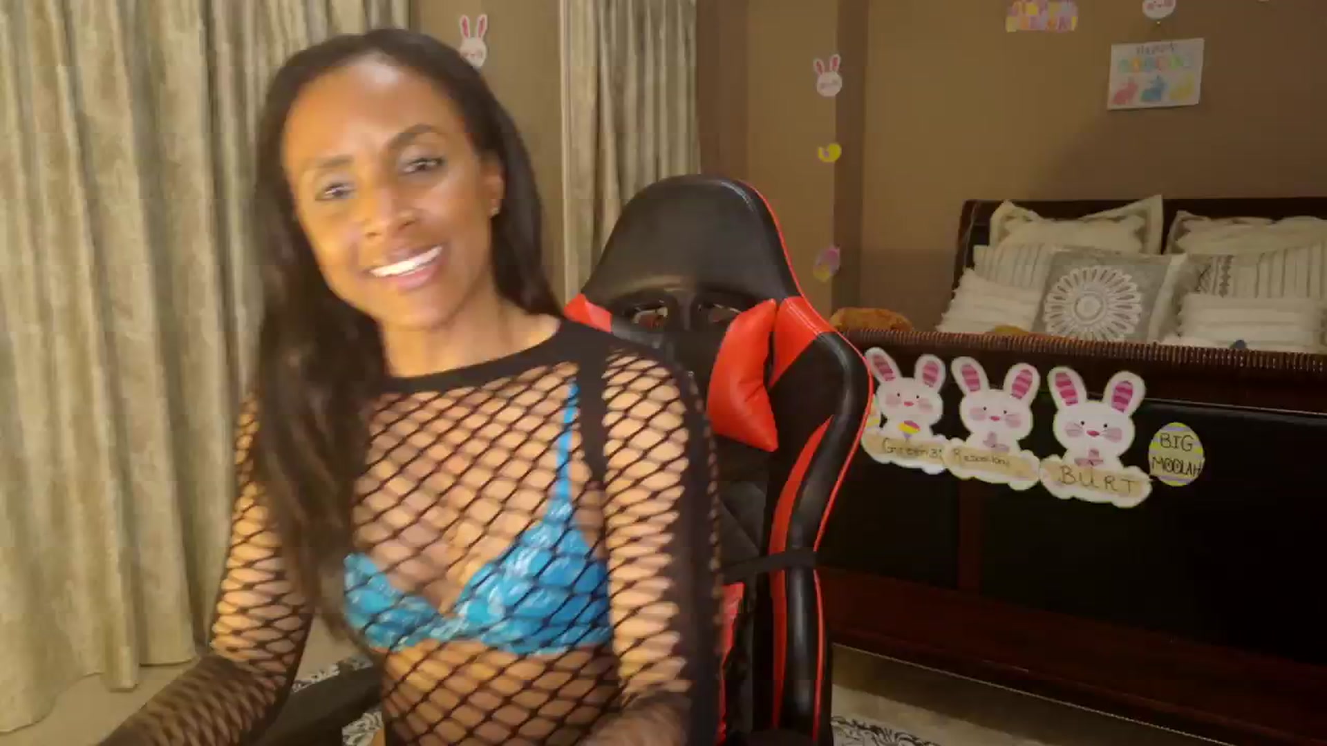 Gallery image thumbnail from Ms_WnWBdayMth's myfreecams stream on, 04/20/2025, 06:52 image 6 of 20