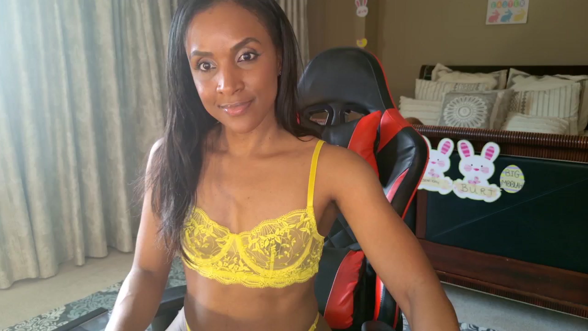 Gallery image thumbnail from Ms_WnWBdayMth's myfreecams stream on, 04/20/2025, 23:00 image 17 of 20