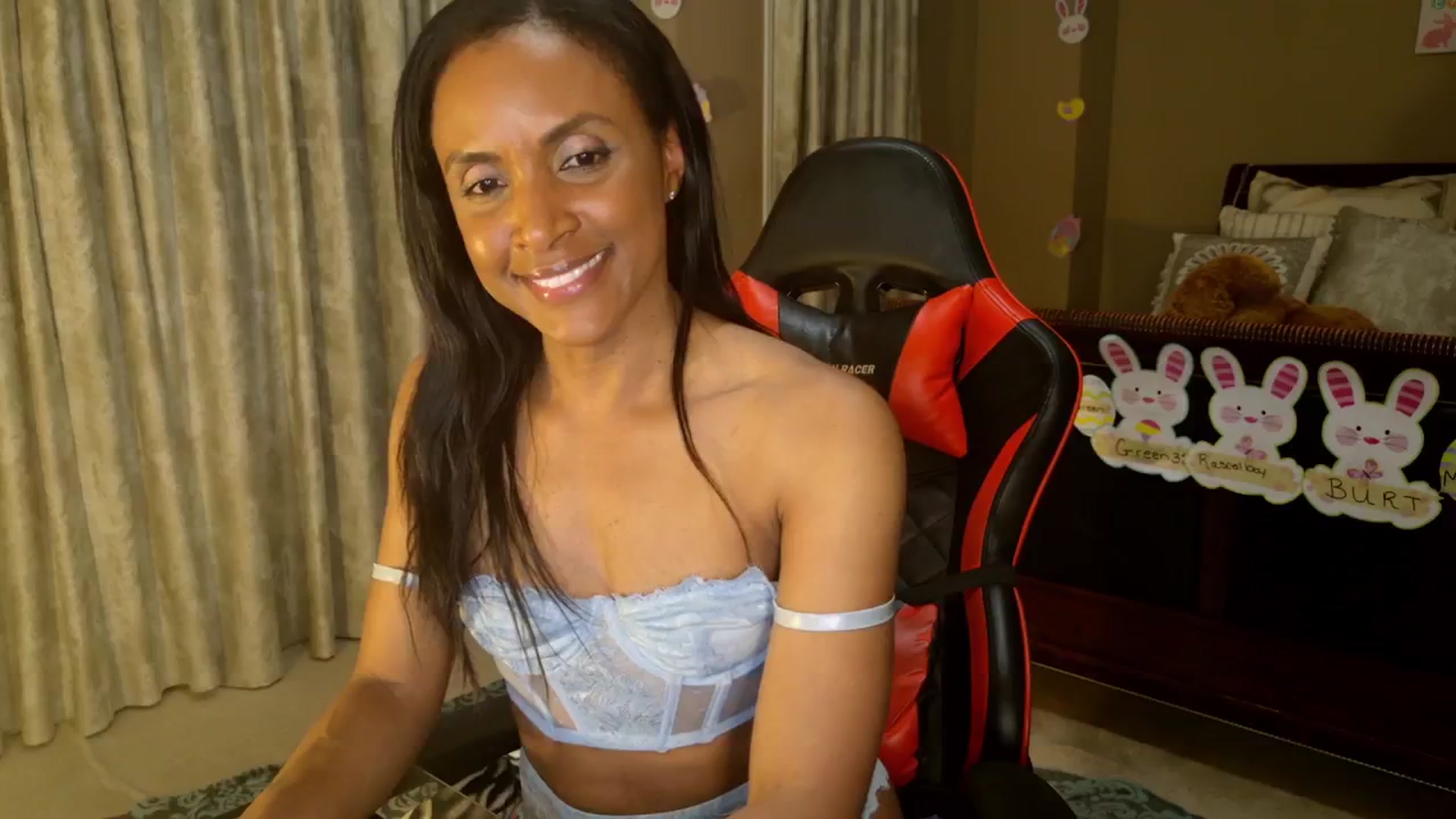Gallery image thumbnail from Ms_WnWBdayMth's myfreecams stream on, 04/23/2025, 04:55 image 13 of 20