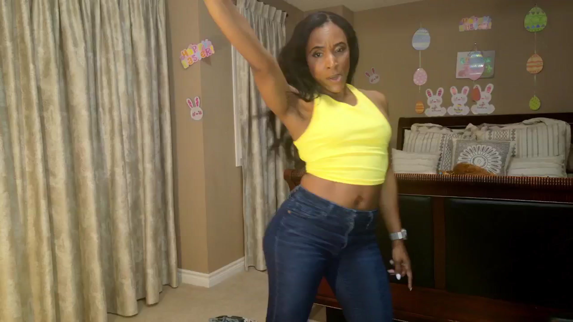 Gallery image thumbnail from Ms_WnWBdayMth's myfreecams stream on, 04/05/2026, 24:01 image 12 of 20