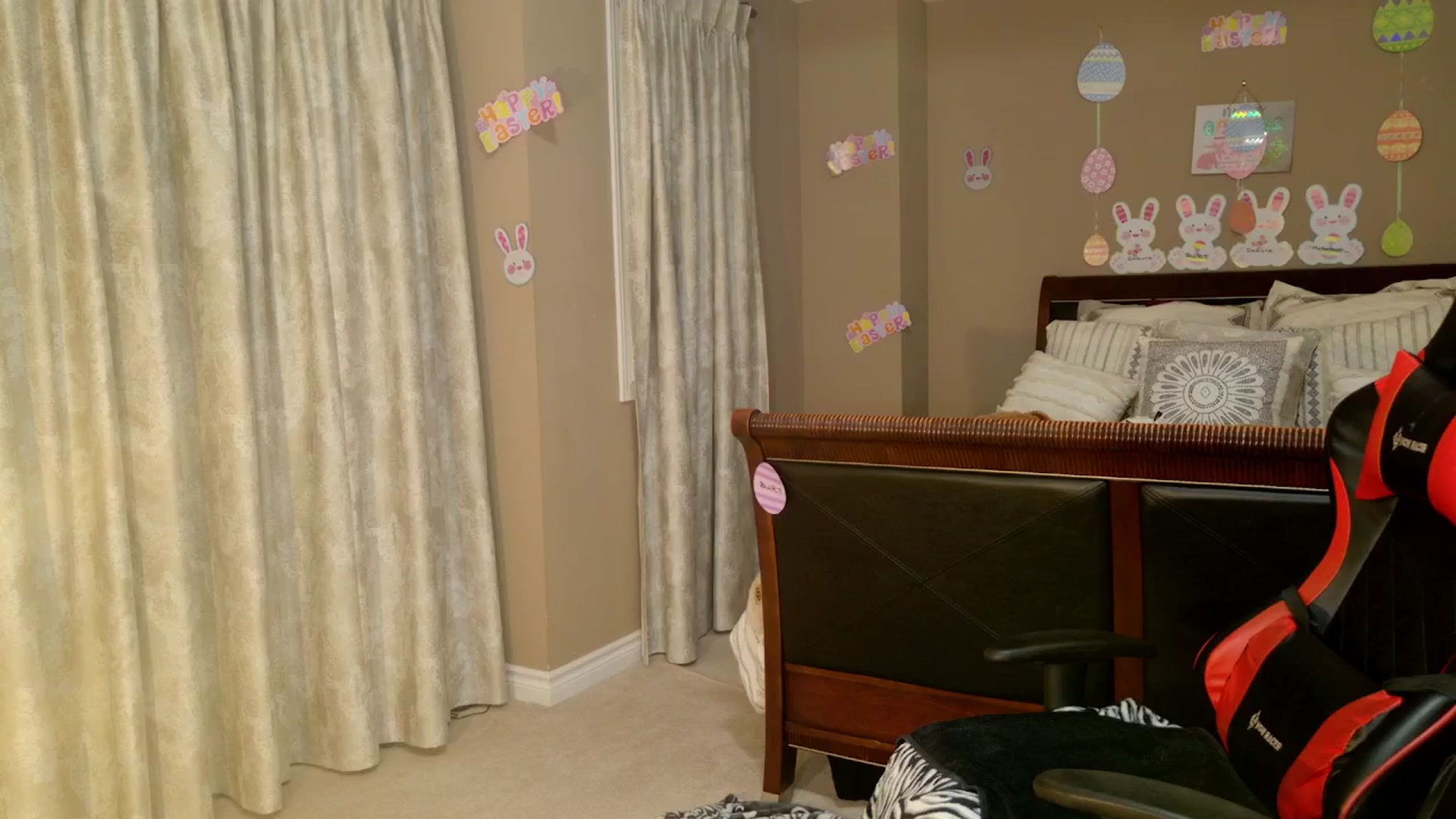 Gallery image thumbnail from Ms_WnWBdayMth's myfreecams stream on, 04/23/2026, 04:19 image 12 of 20