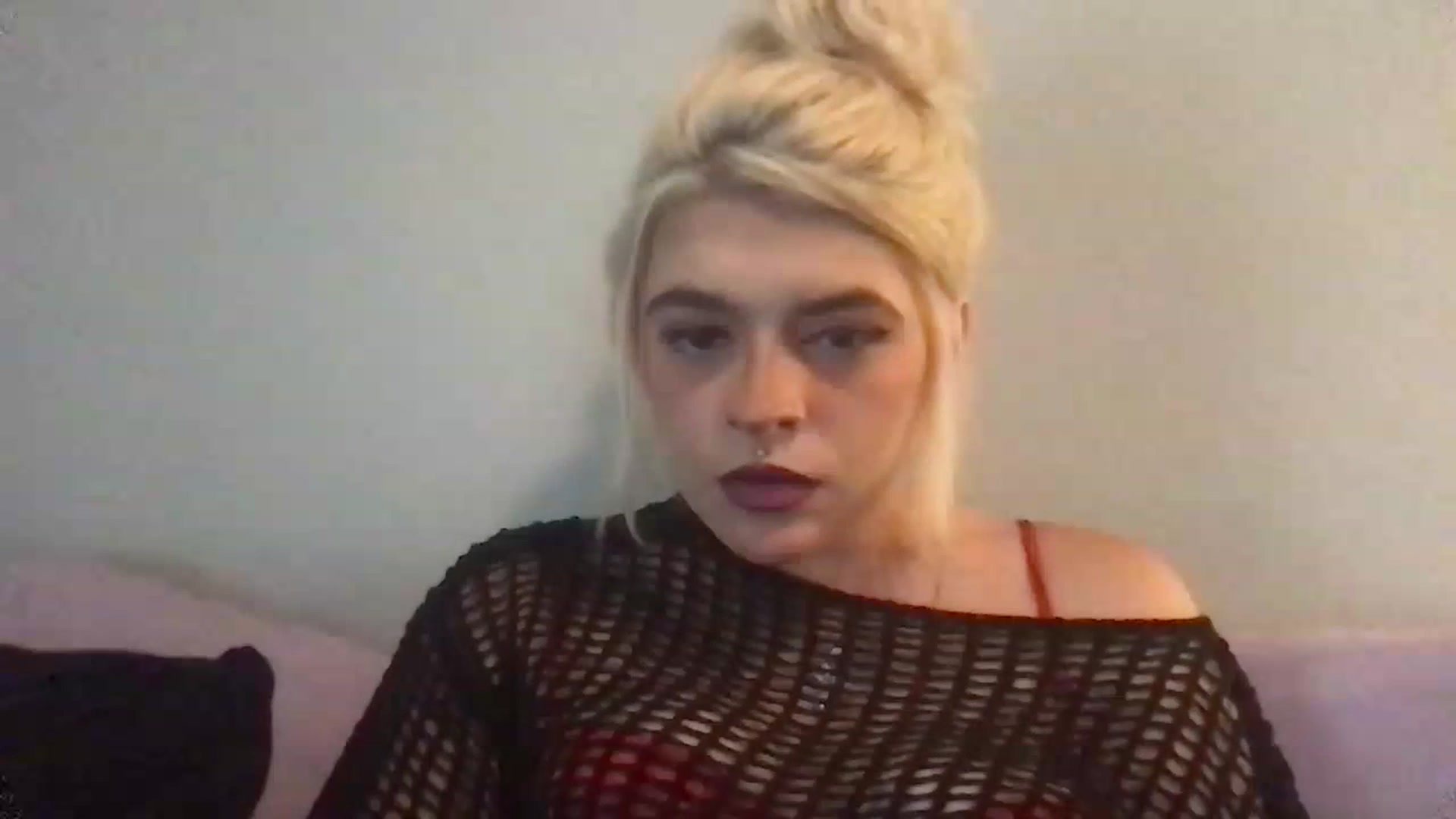Gallery image thumbnail from Msbrandyjack's myfreecams stream on, 07/20/2023, 21:10 image 3 of 20