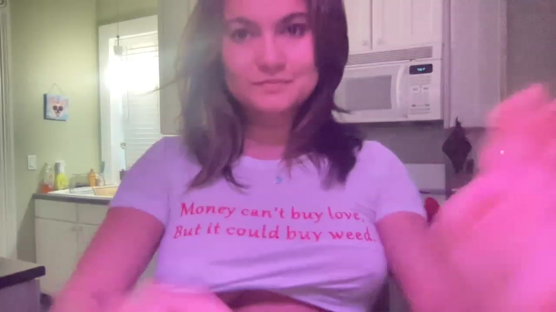 Gallery image thumbnail from Msfoxxylove's myfreecams stream on, 12/23/2022, 14:40 image 5 of 20