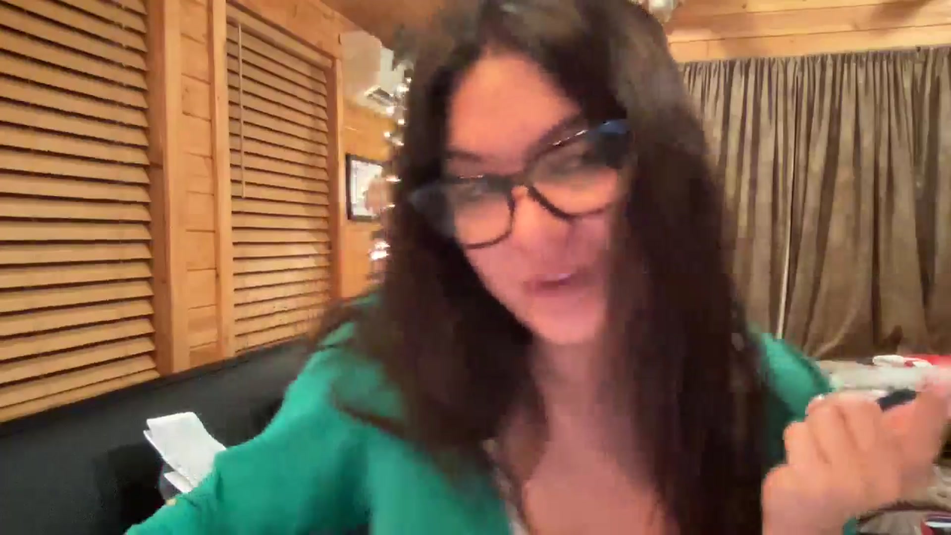 Gallery image thumbnail from Msfoxxylove's myfreecams stream on, 12/31/2025, 10:10 image 18 of 20