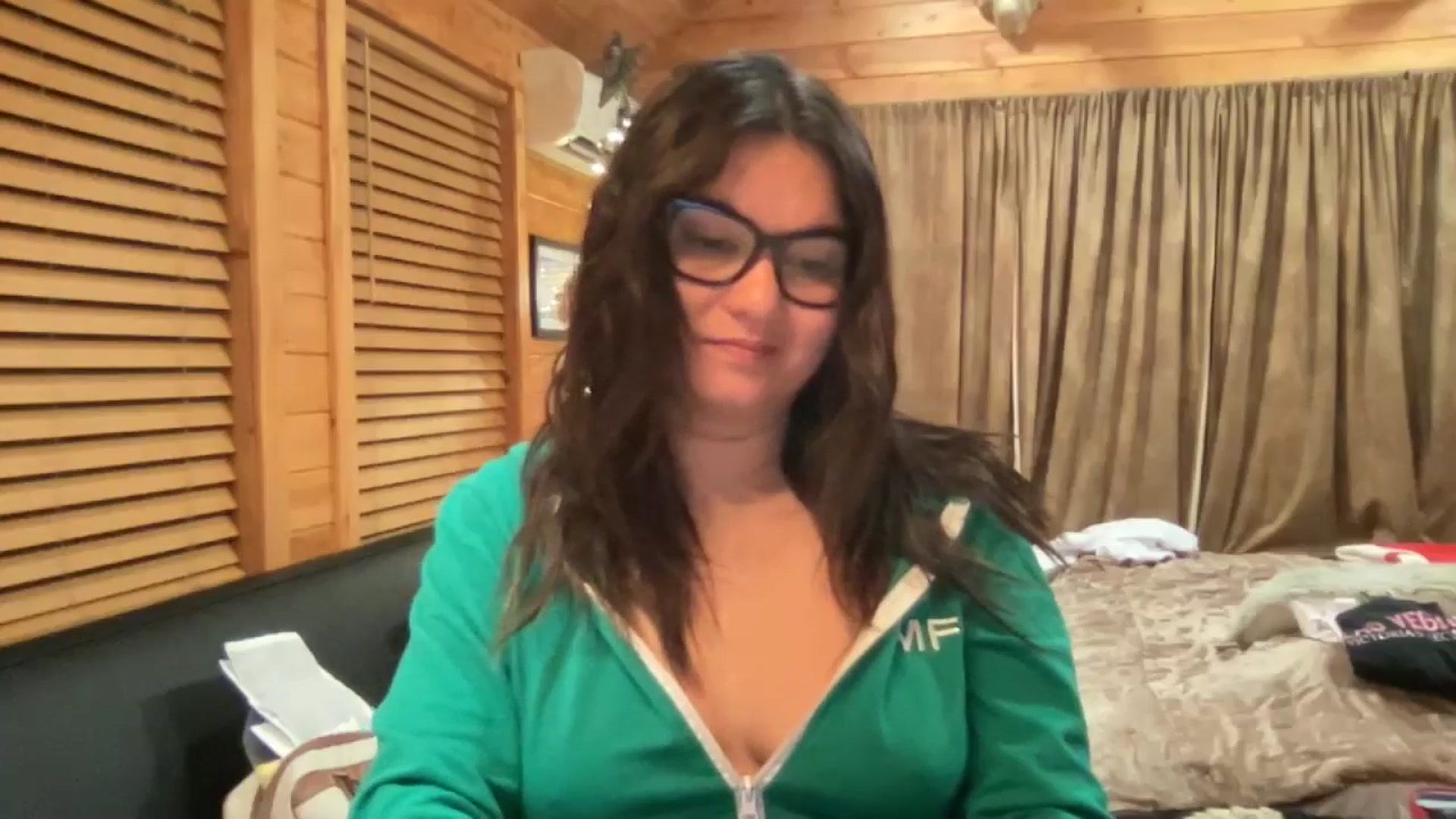 Gallery image thumbnail from Msfoxxylove's myfreecams stream on, 12/31/2025, 10:10 image 13 of 20