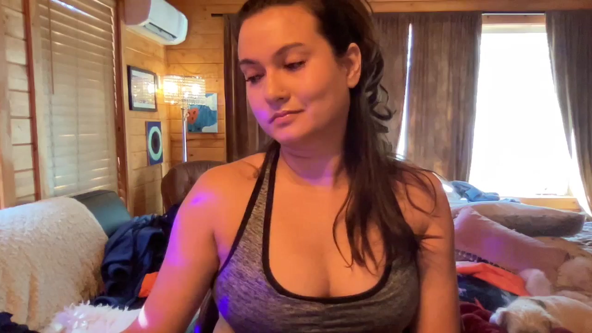 Gallery image thumbnail from Msfoxxylove's myfreecams stream on, 04/04/2026, 15:44 image 19 of 20