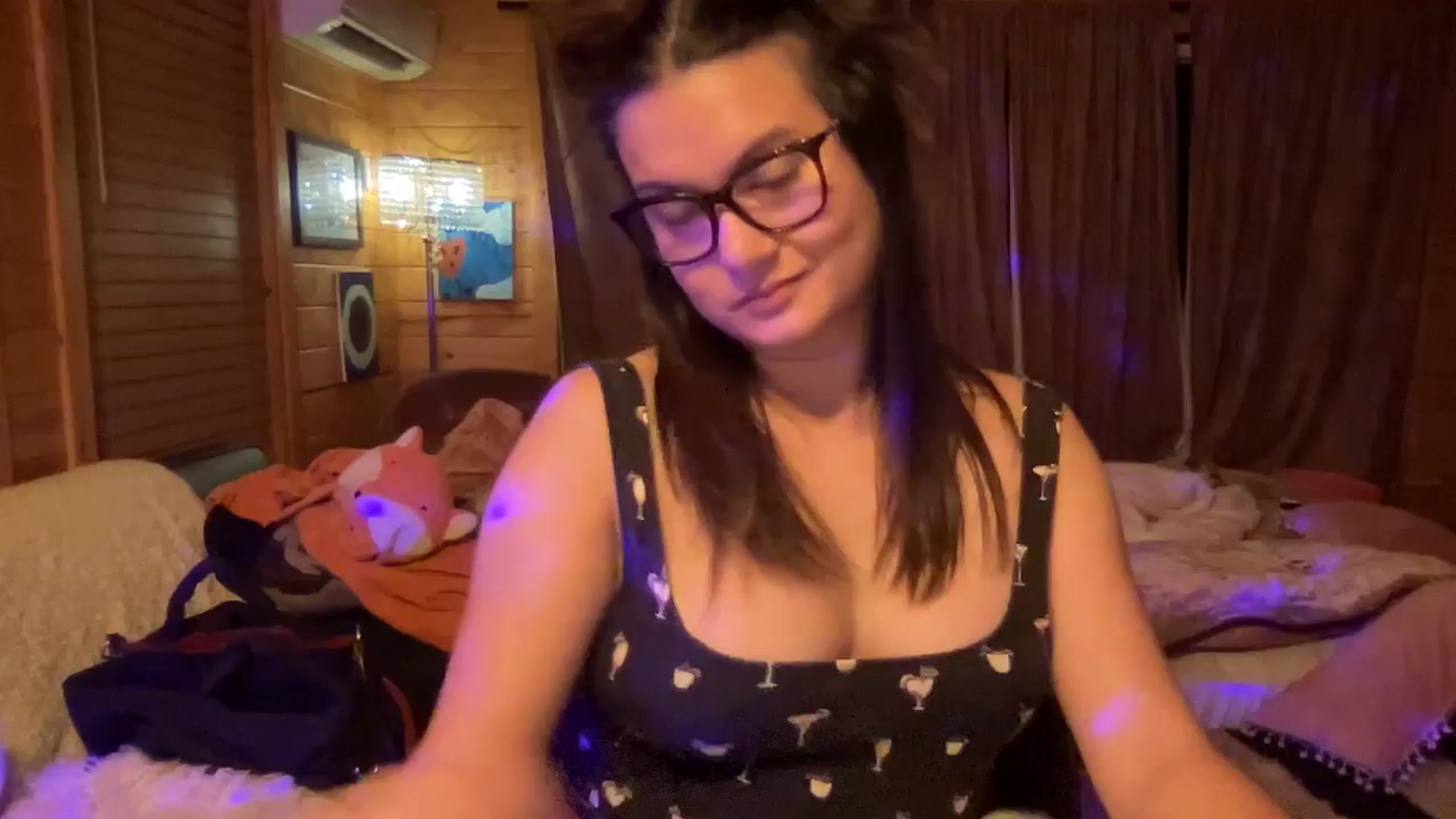 Gallery image thumbnail from Msfoxxylove's myfreecams stream on, 04/05/2026, 12:39 image 1 of 20