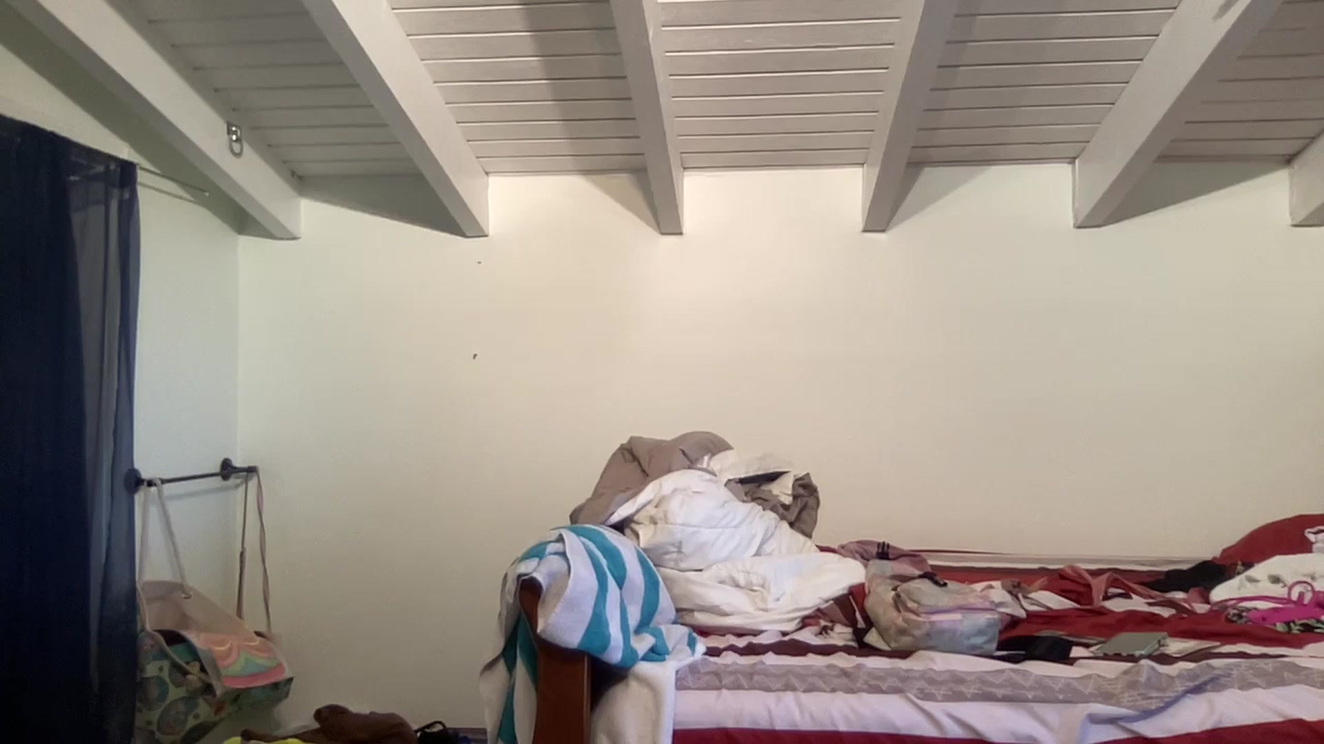 Gallery image thumbnail from Msfoxxylove's myfreecams stream on, 05/10/2026, 15:18 image 5 of 20