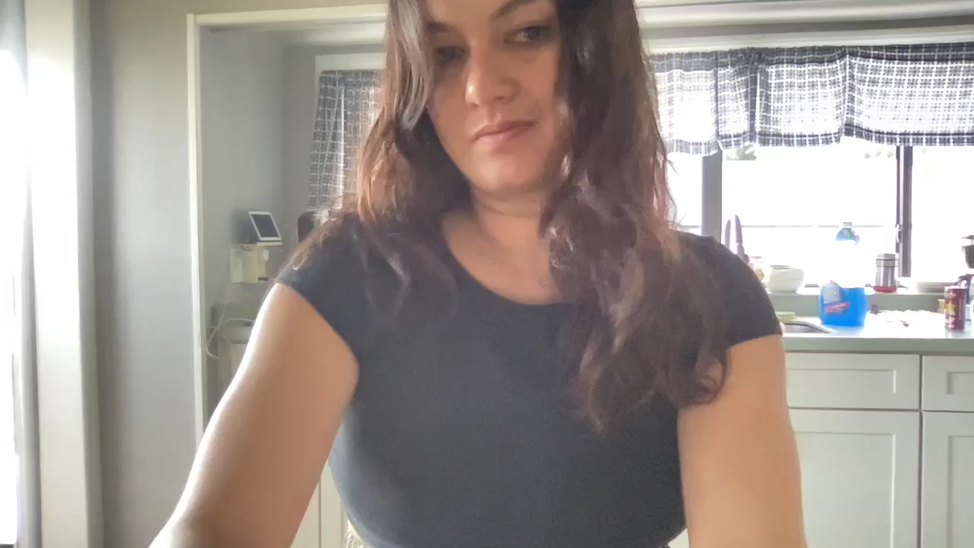 Gallery image thumbnail from Msfoxxylove's myfreecams stream on, 05/11/2026, 11:55 image 7 of 20
