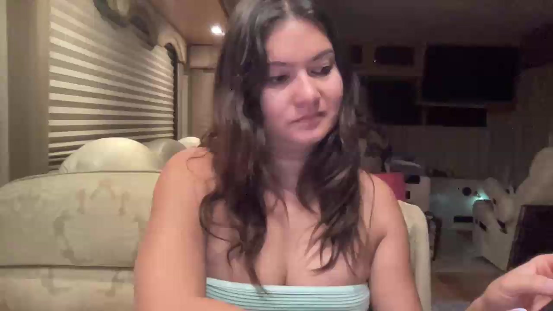 Gallery image thumbnail from Msfoxxylove's myfreecams stream on, 08/27/2026, 11:42 image 1 of 20