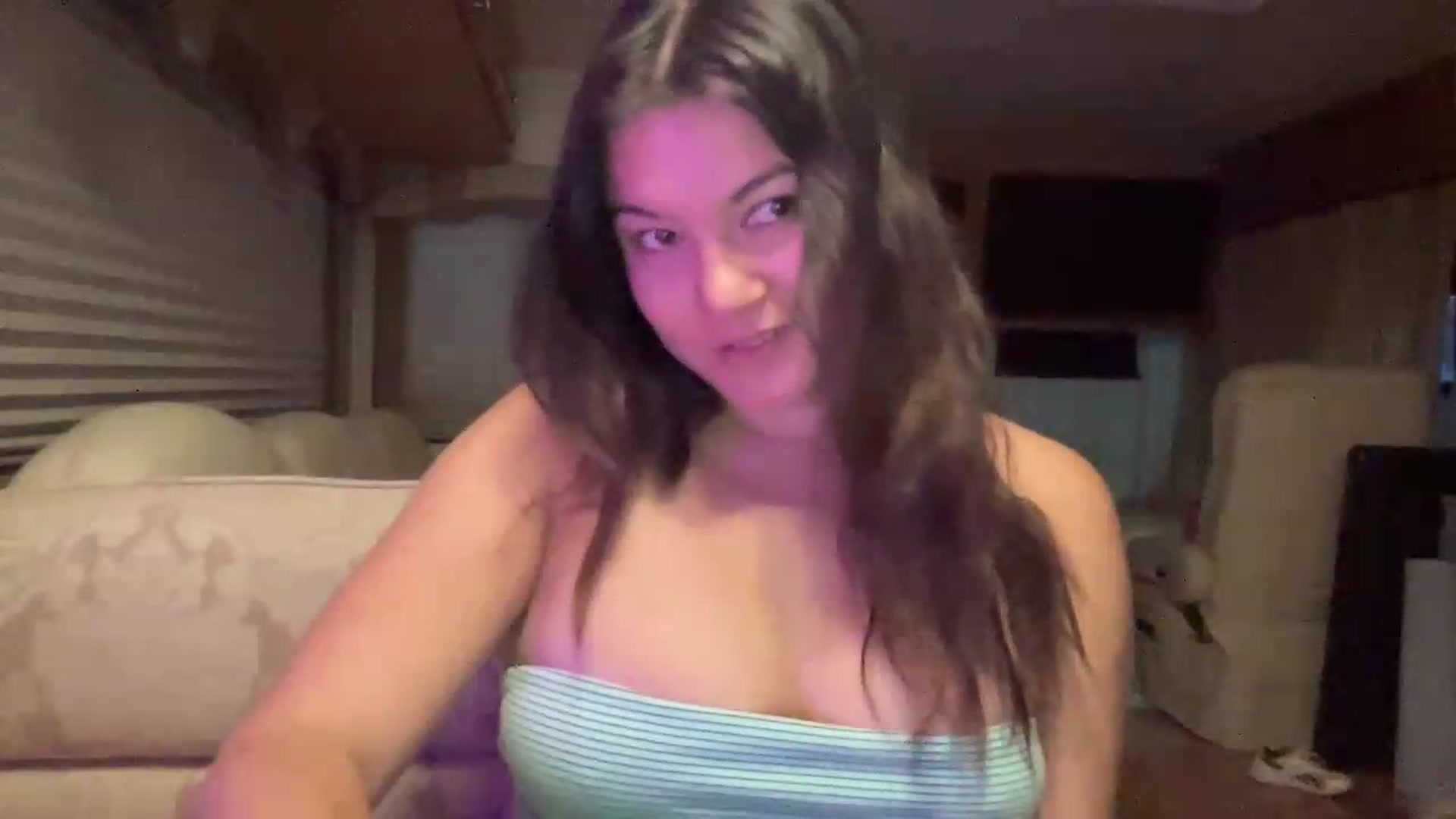 Gallery image thumbnail from Msfoxxylove's myfreecams stream on, 08/30/2026, 12:53 image 7 of 20