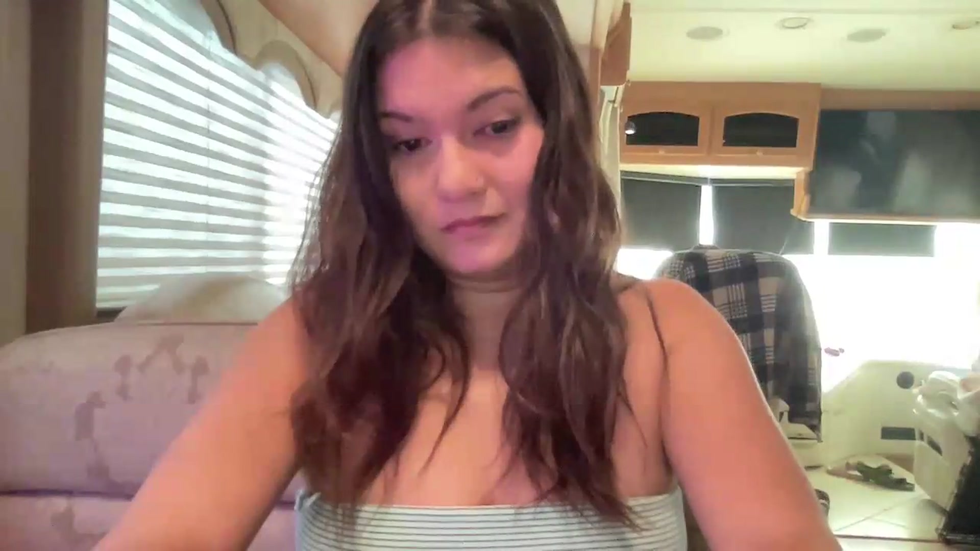 Gallery image thumbnail from Msfoxxylove's myfreecams stream on, 08/31/2026, 15:35 image 4 of 20