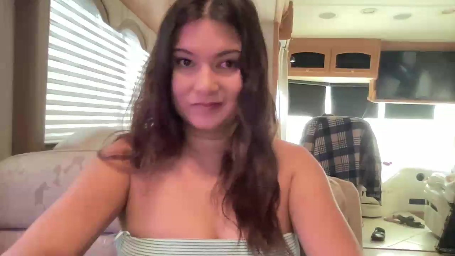 Gallery image thumbnail from Msfoxxylove's myfreecams stream on, 08/31/2026, 15:35 image 12 of 20