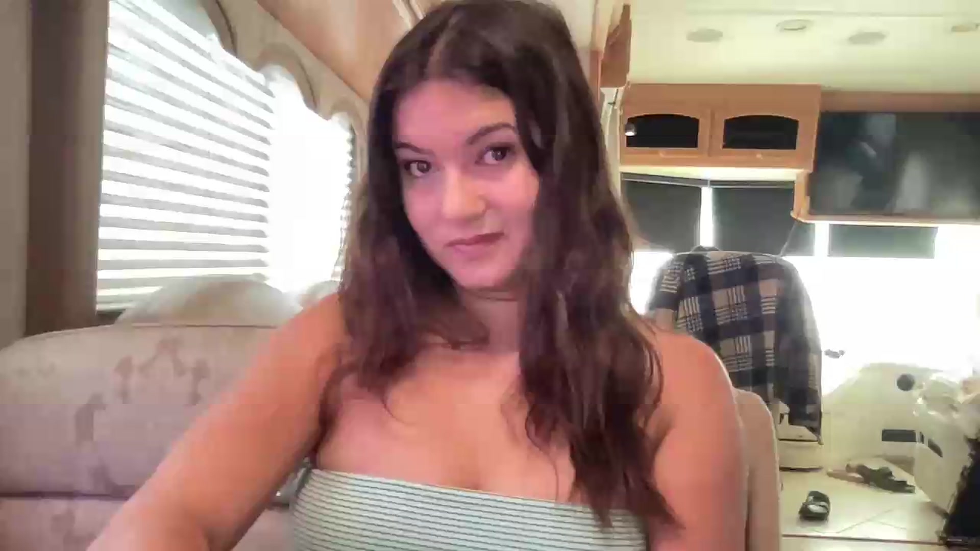Gallery image thumbnail from Msfoxxylove's myfreecams stream on, 08/31/2026, 15:35 image 20 of 20