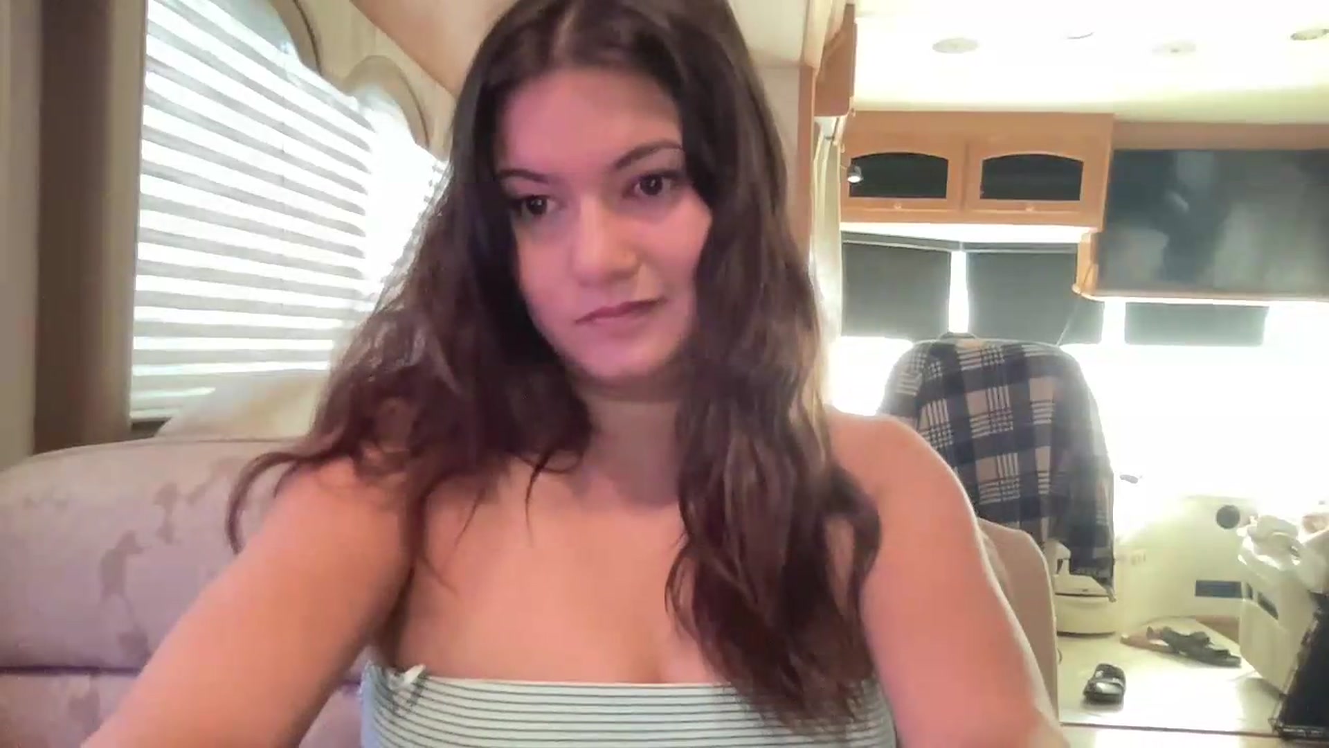 Gallery image thumbnail from Msfoxxylove's myfreecams stream on, 08/31/2026, 15:35 image 10 of 20