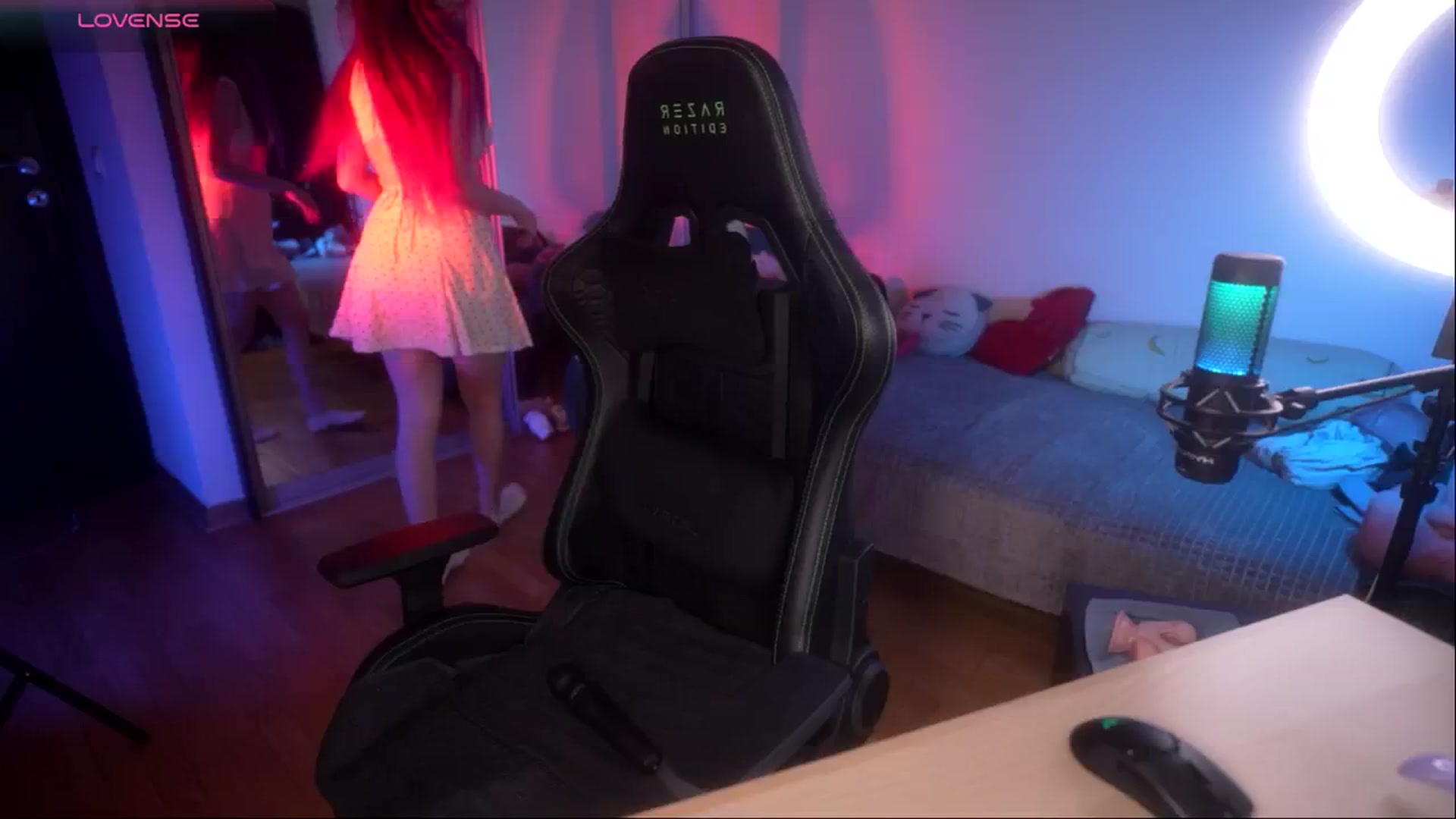 Gallery image thumbnail from Mslikepie's myfreecams stream on, 03/05/2025, 19:17 image 11 of 20