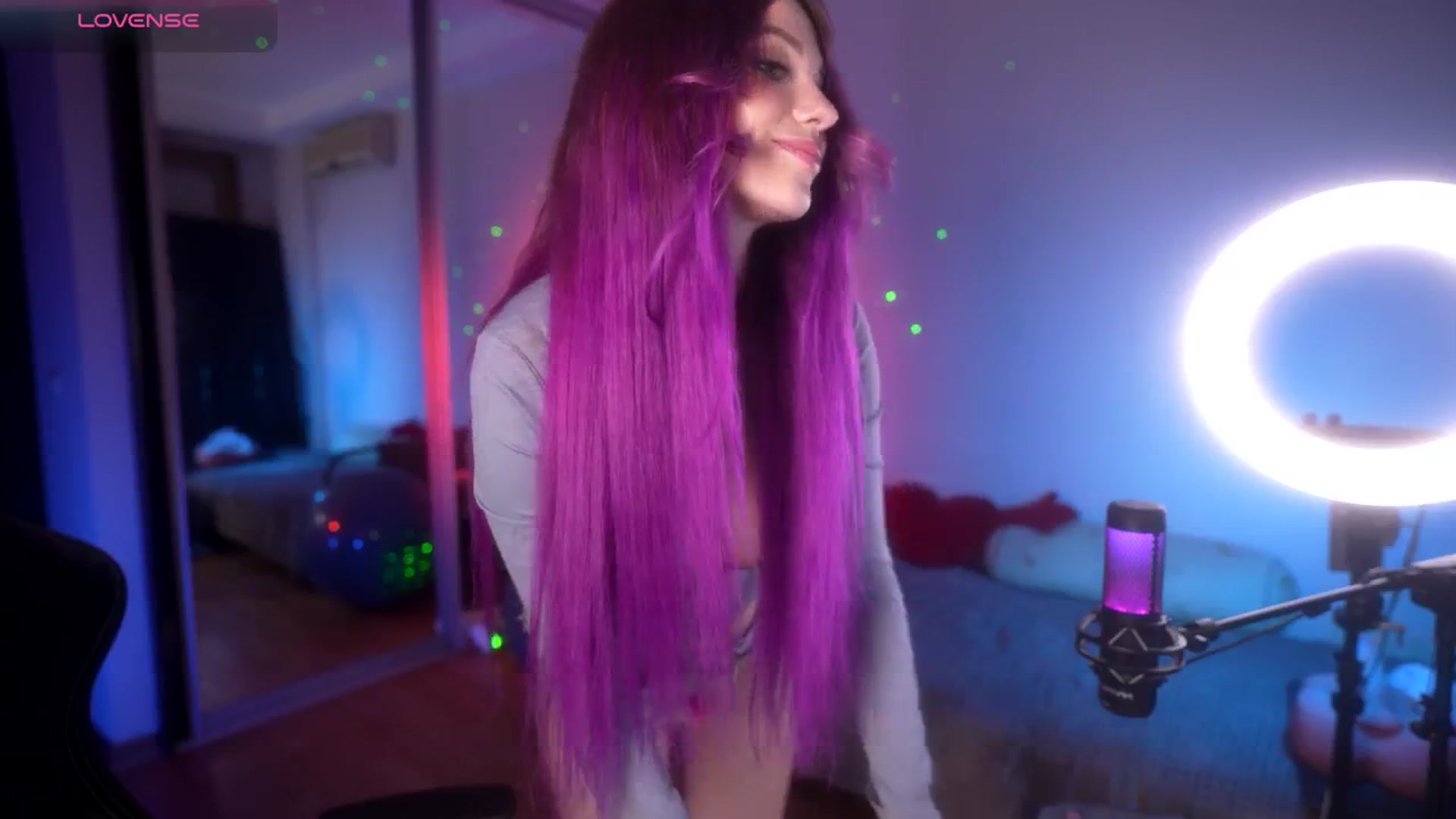Gallery image thumbnail from Mslikepie's myfreecams stream on, 03/06/2025, 20:07 image 14 of 20