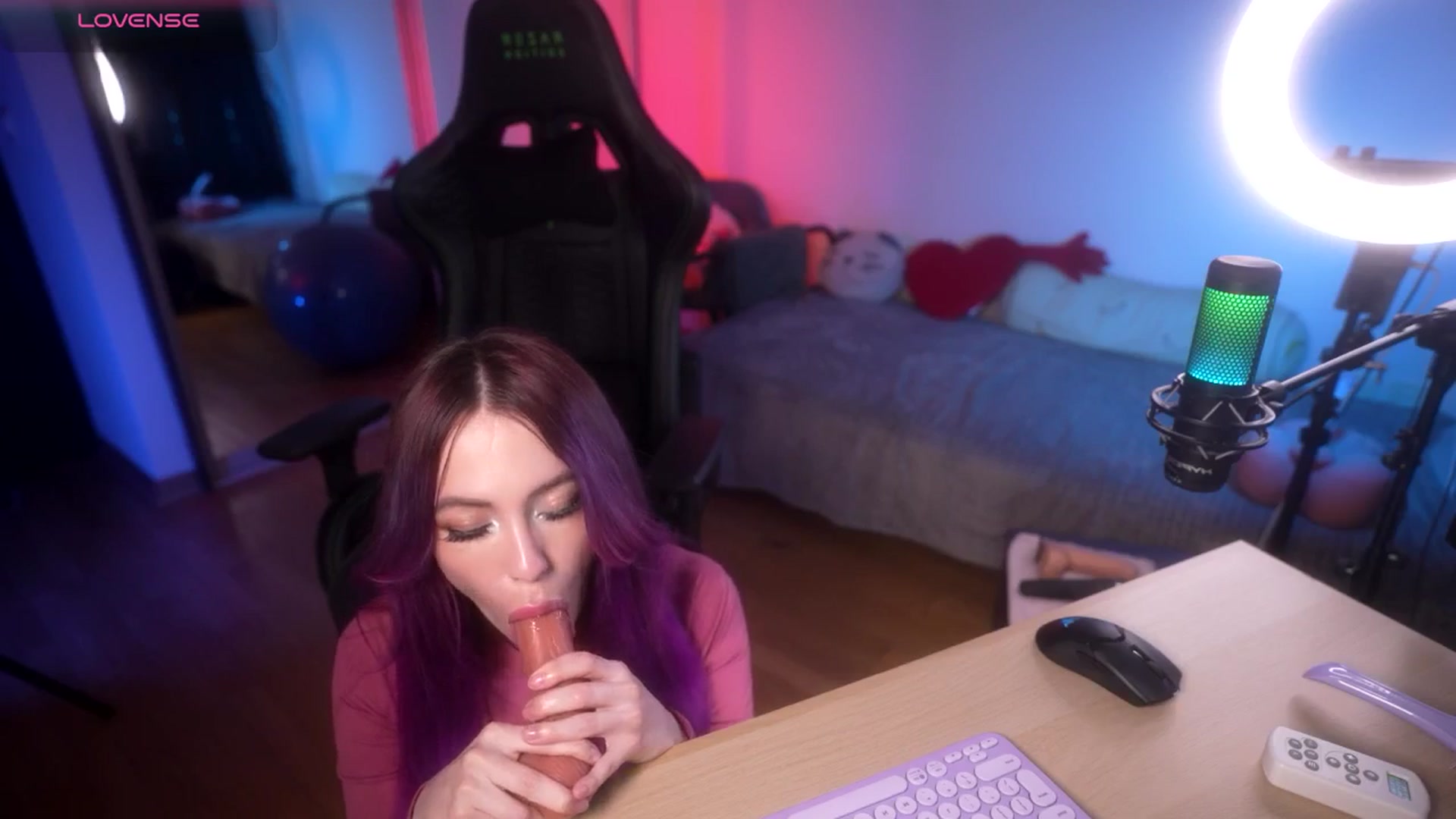 Gallery image thumbnail from Mslikepie's myfreecams stream on, 03/07/2025, 18:05 image 19 of 20