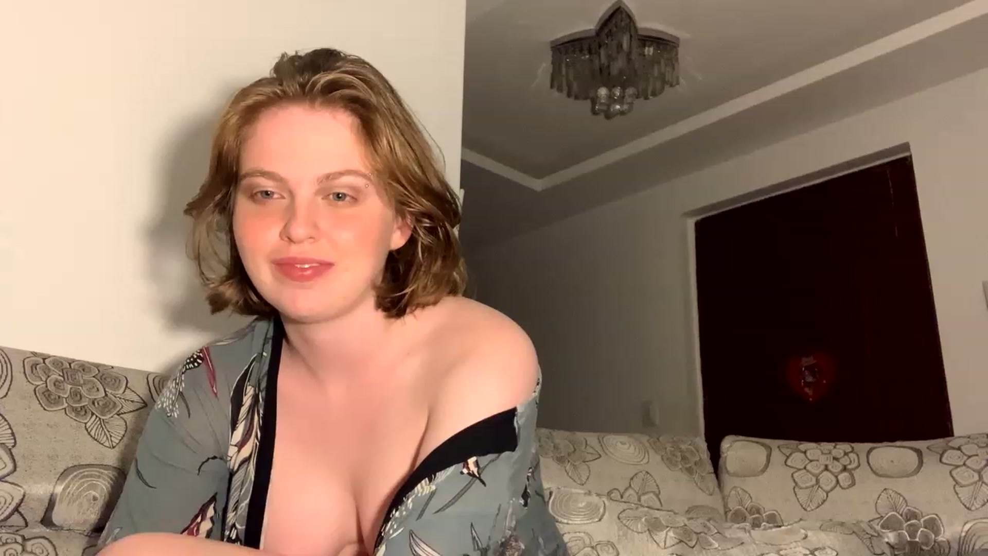 Gallery image thumbnail from Msprissylynx1's myfreecams stream on, 11/28/2022, 03:09 image 3 of 20