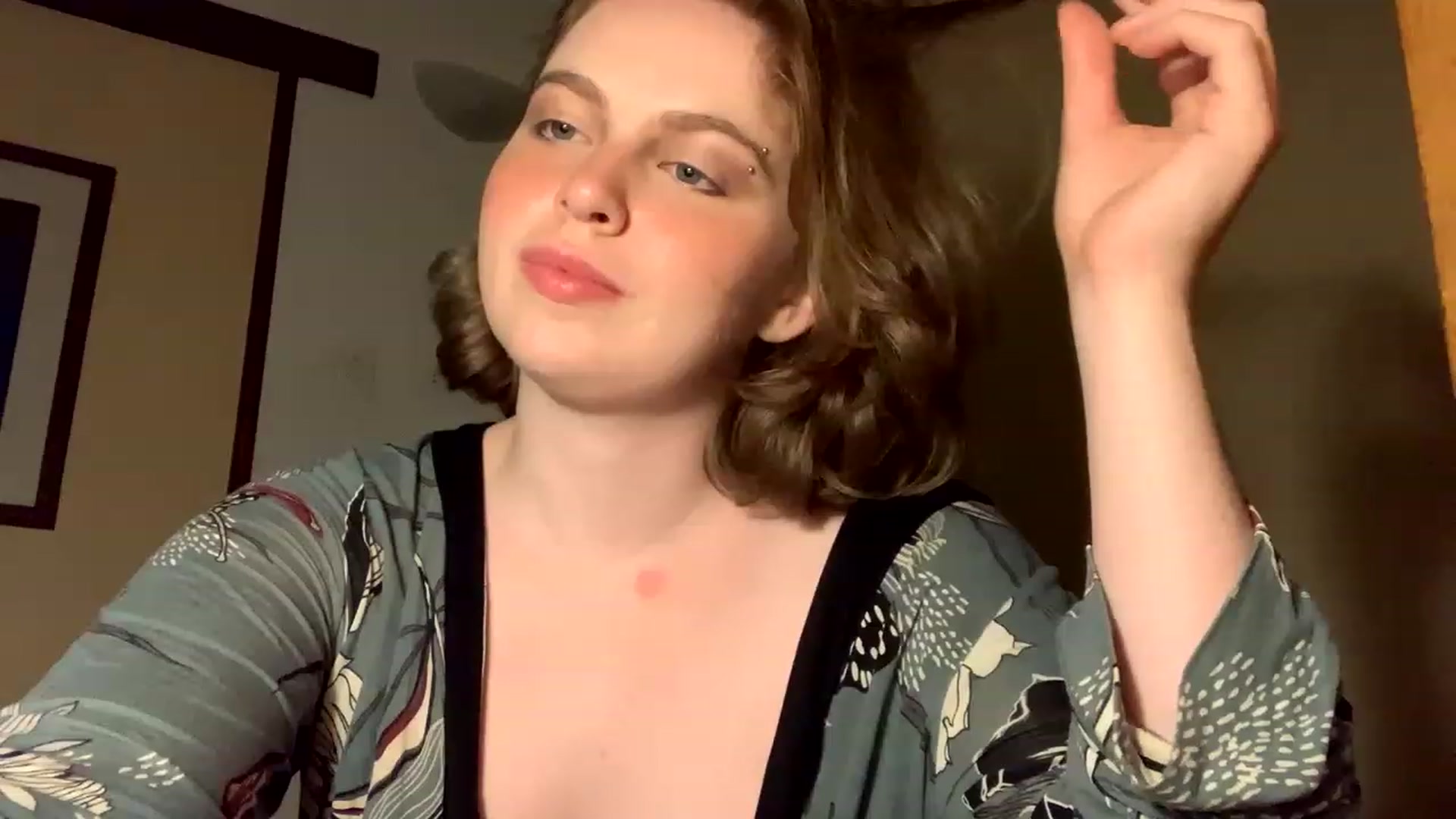 Gallery image thumbnail from Msprissylynx1's myfreecams stream on, 12/12/2022, 03:22 image 13 of 20