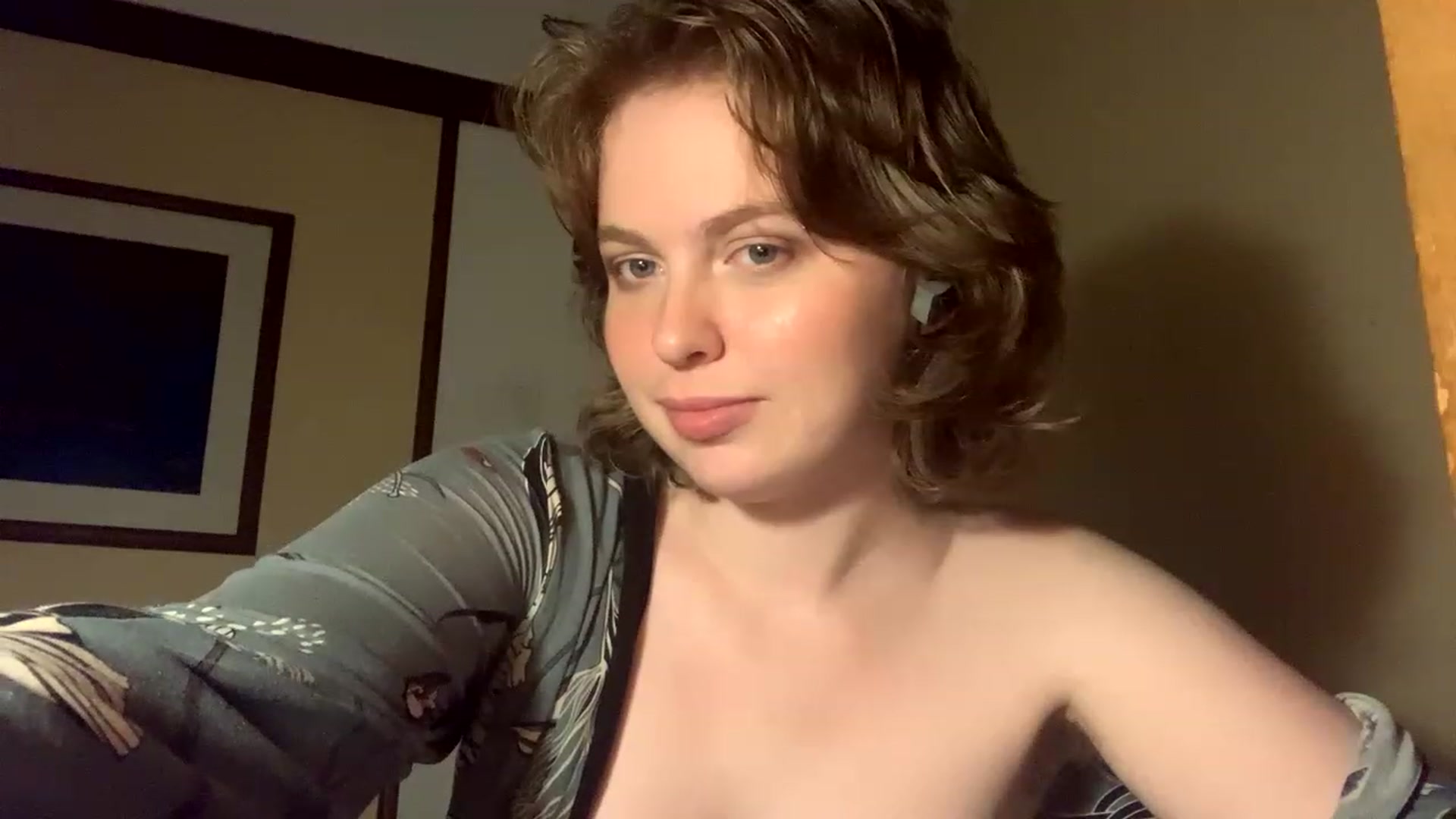 Gallery image thumbnail from Msprissylynx1's myfreecams stream on, 01/19/2023, 01:30 image 19 of 20