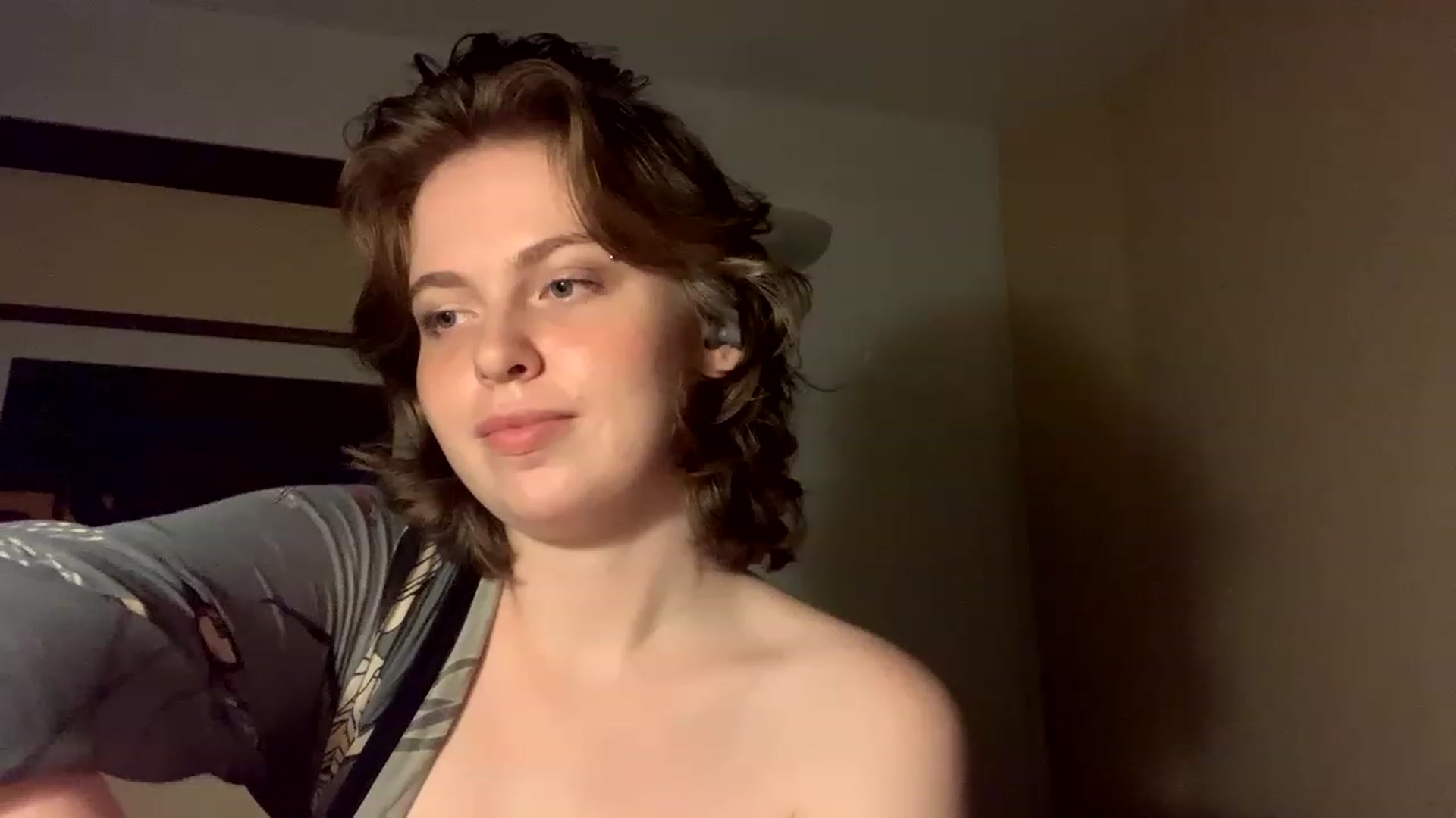 Gallery image thumbnail from Msprissylynx1's myfreecams stream on, 01/31/2023, 01:15 image 9 of 20