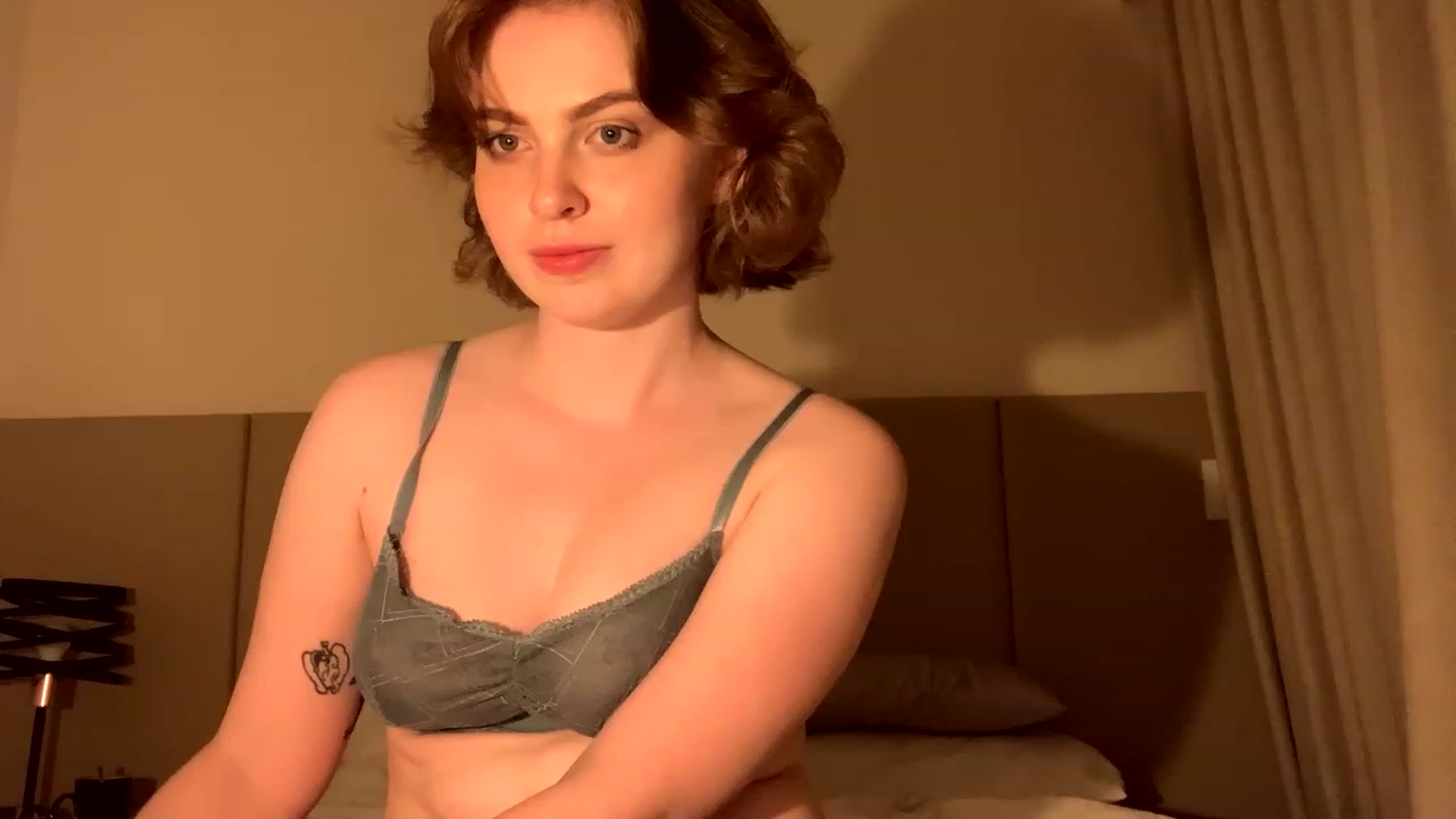 Gallery image thumbnail from Msprissylynx1's myfreecams stream on, 04/23/2023, 03:34 image 12 of 20
