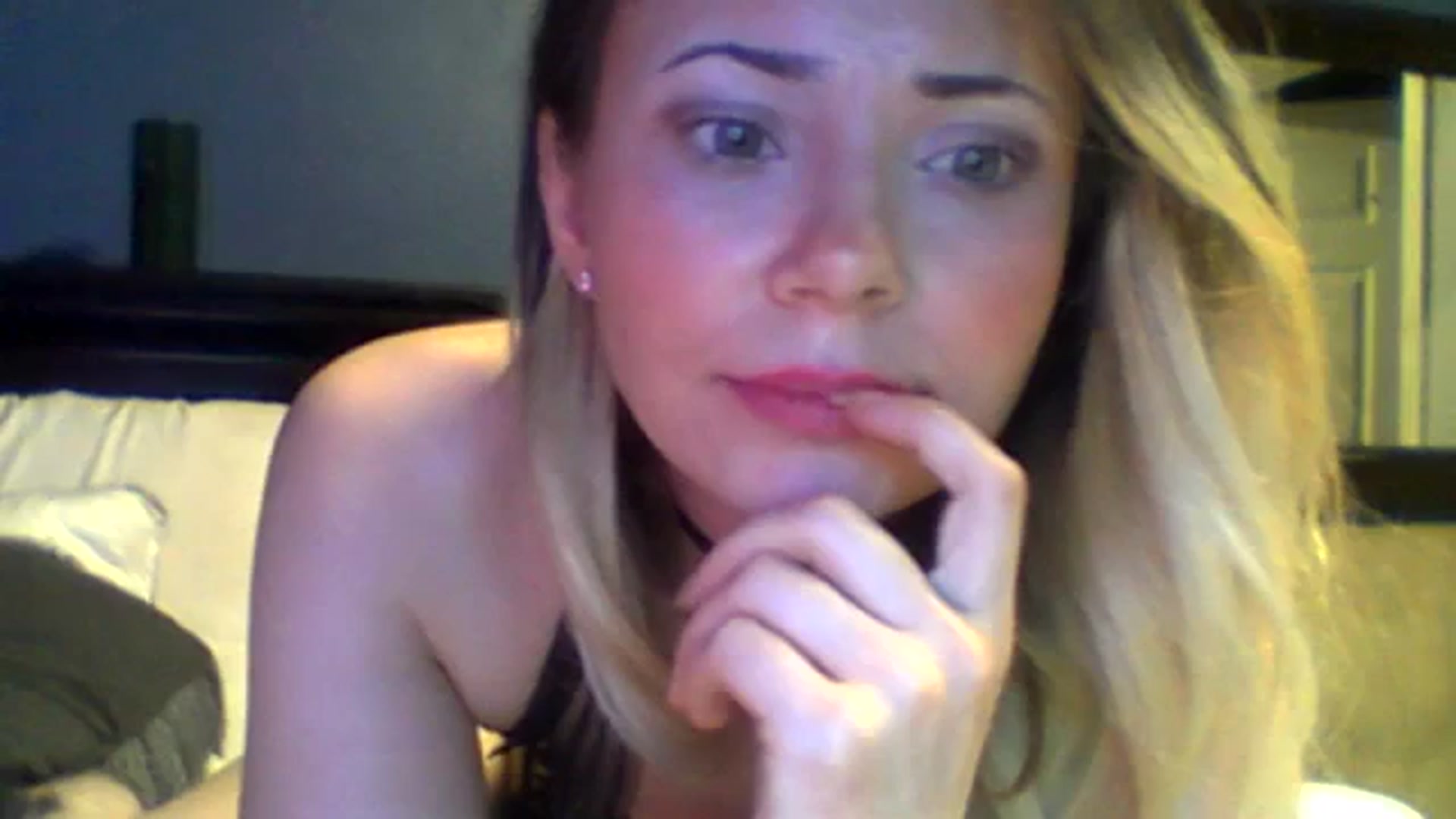 Gallery image thumbnail from MssKrasota's myfreecams stream on, 01/05/2024, 12:57 image 1 of 20