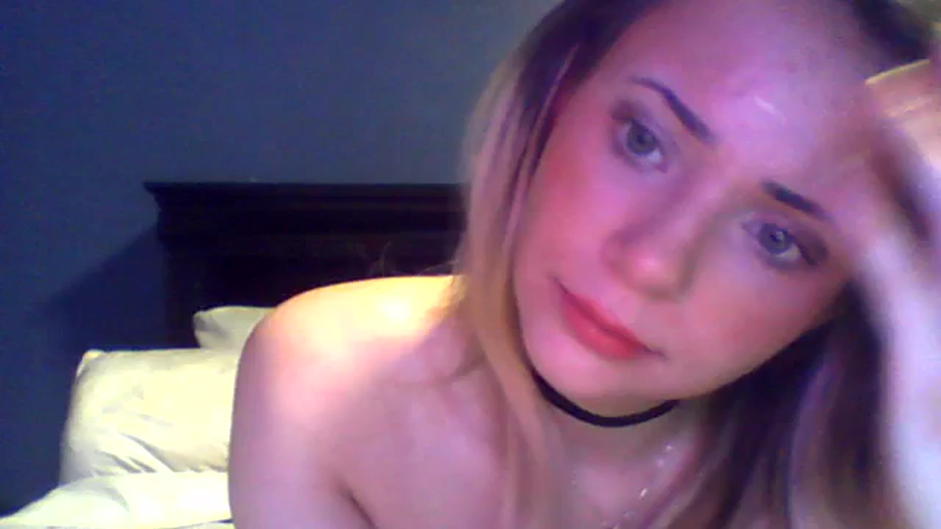 Gallery image thumbnail from MssKrasota's myfreecams stream on, 01/05/2024, 14:32 image 2 of 20