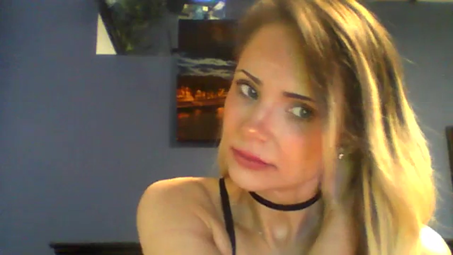 Gallery image thumbnail from MssKrasota's myfreecams stream on, 01/13/2024, 19:49 image 12 of 20