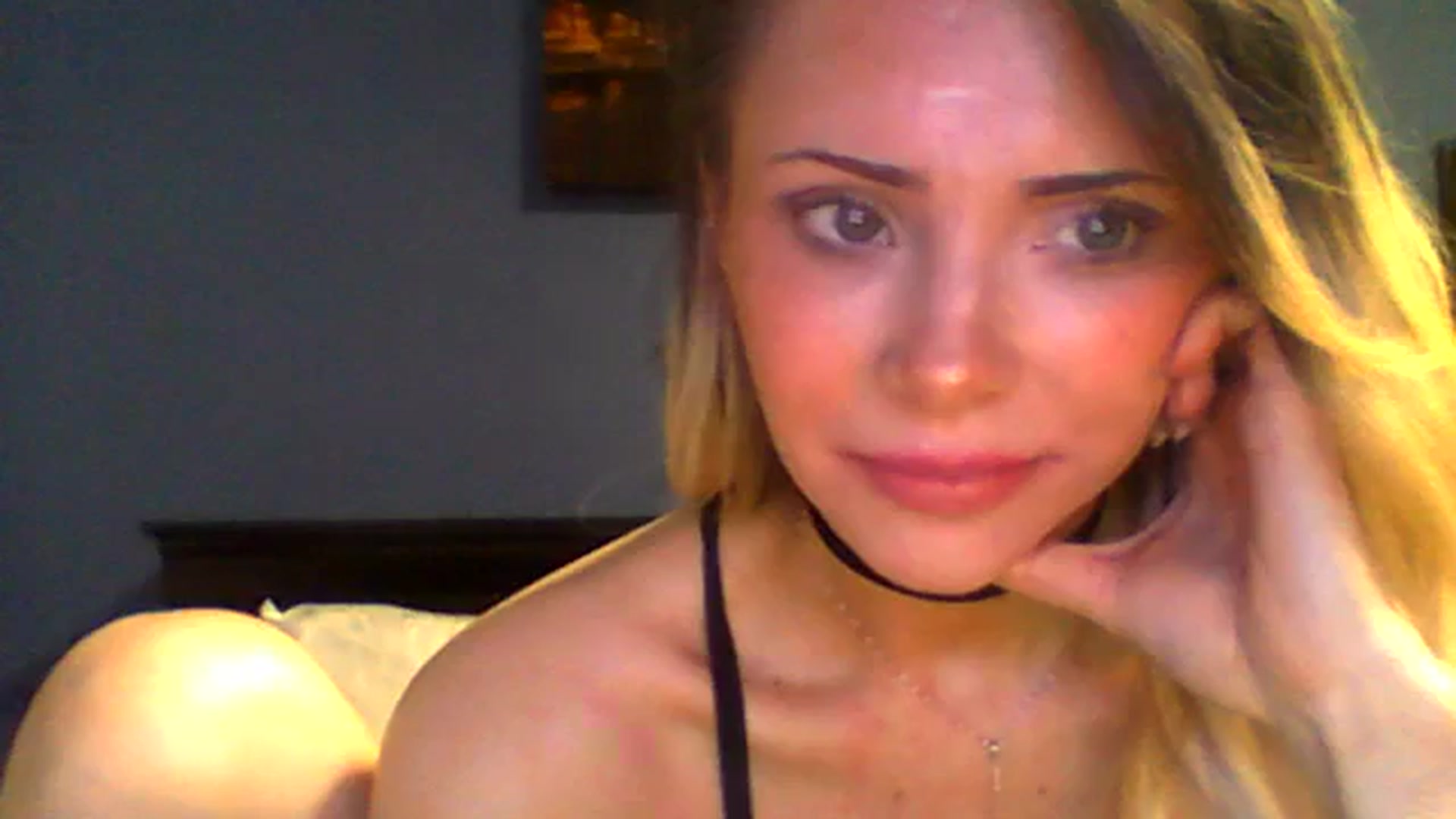 Gallery image thumbnail from MssKrasota's myfreecams stream on, 01/13/2024, 22:18 image 1 of 20